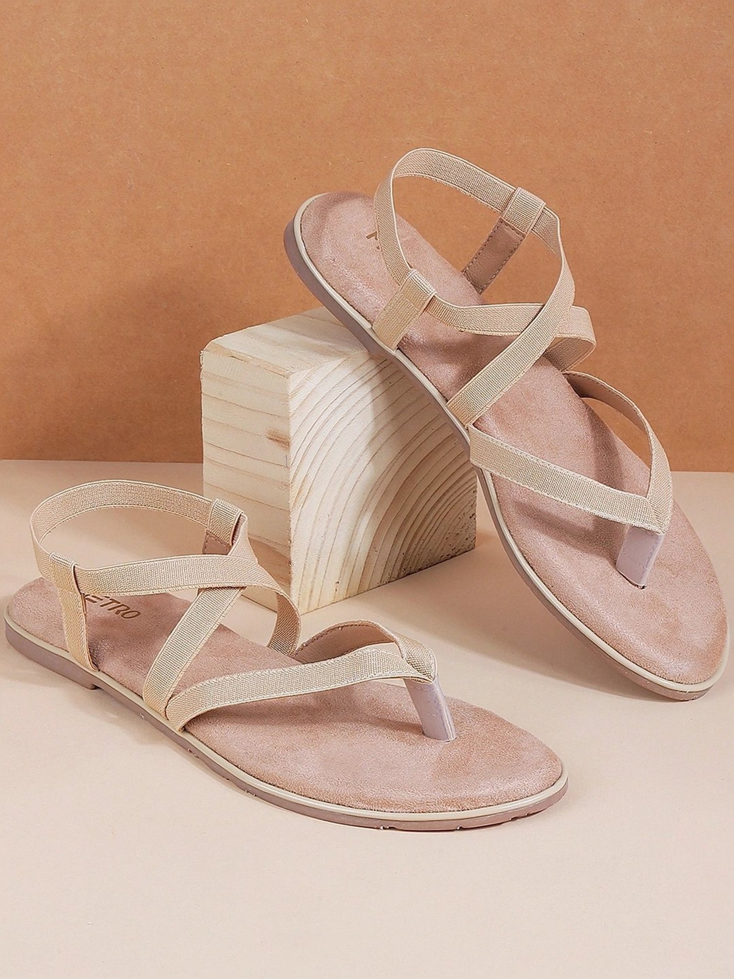 Metro Women's Beige Cross Strap Sandals