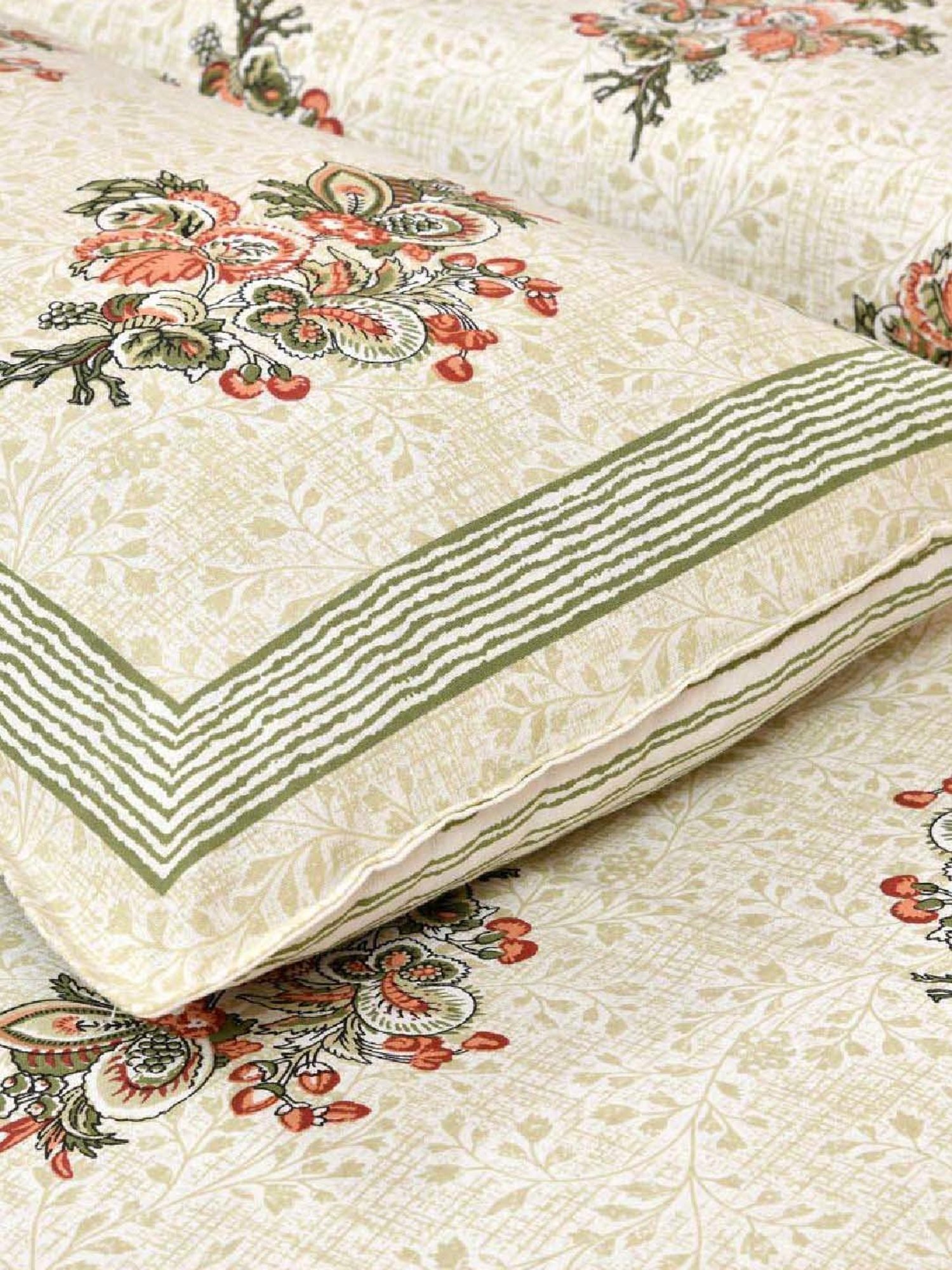 Maspar Purple 100% Cotton 200 TC Bed Sheet Set