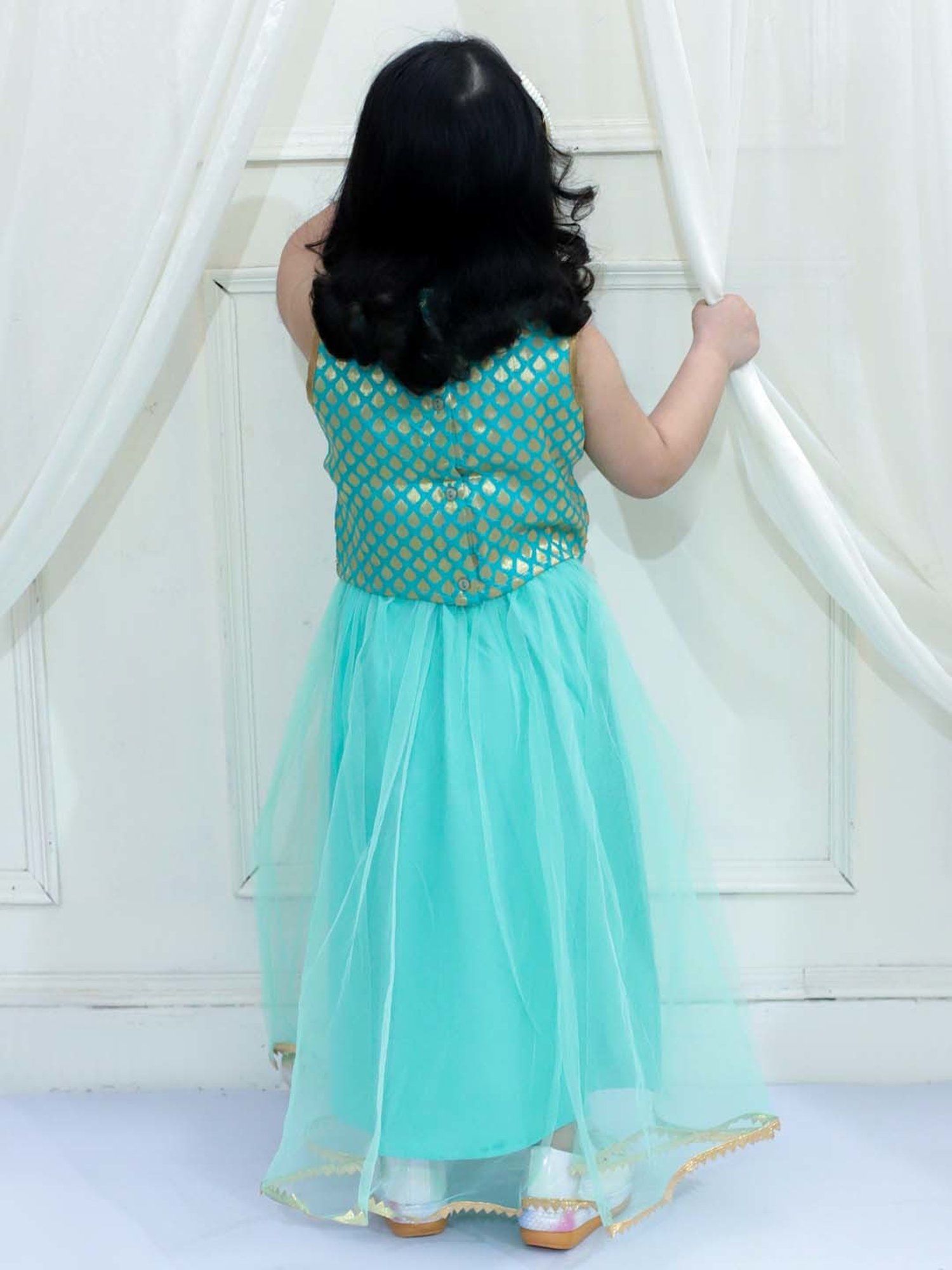 TWISHA Kids Sea Blue Embroidered Top Set