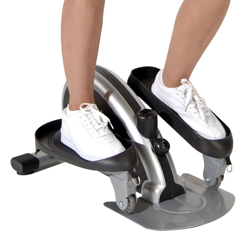 Stamina InMotion E1000 Elliptical Machine