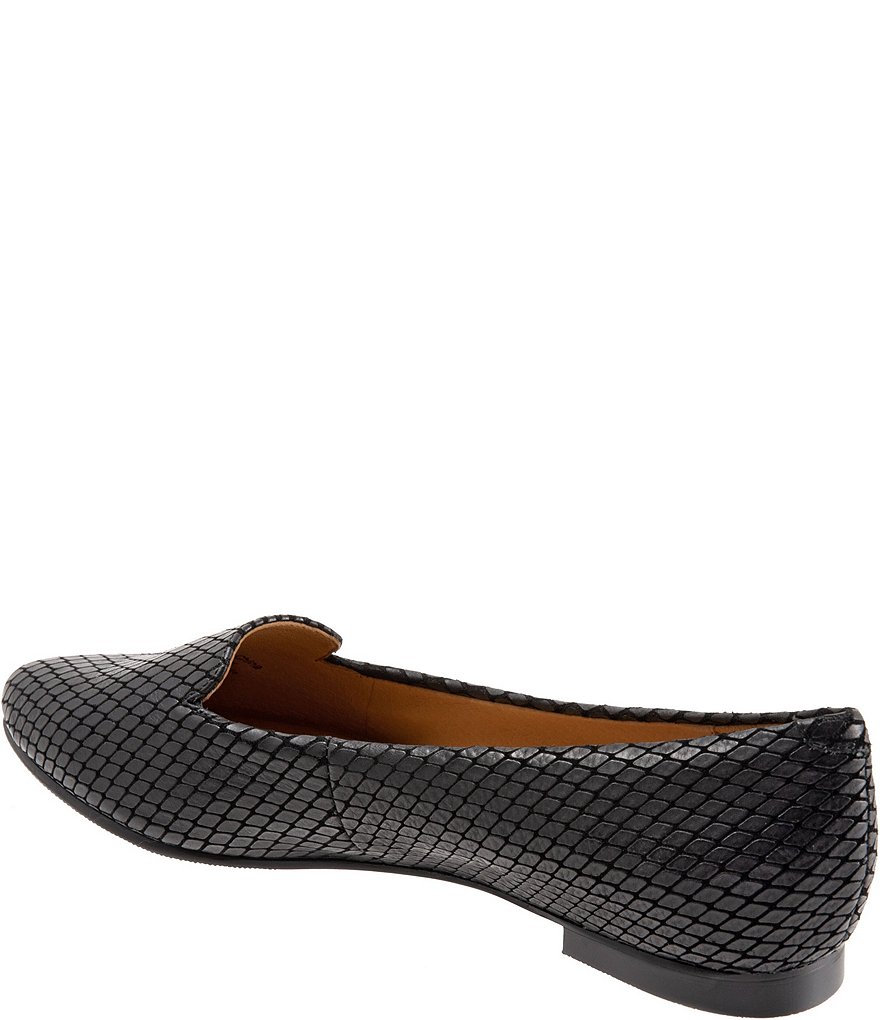 Trotters Harlowe Pattern Detail Leather Flat Loafers