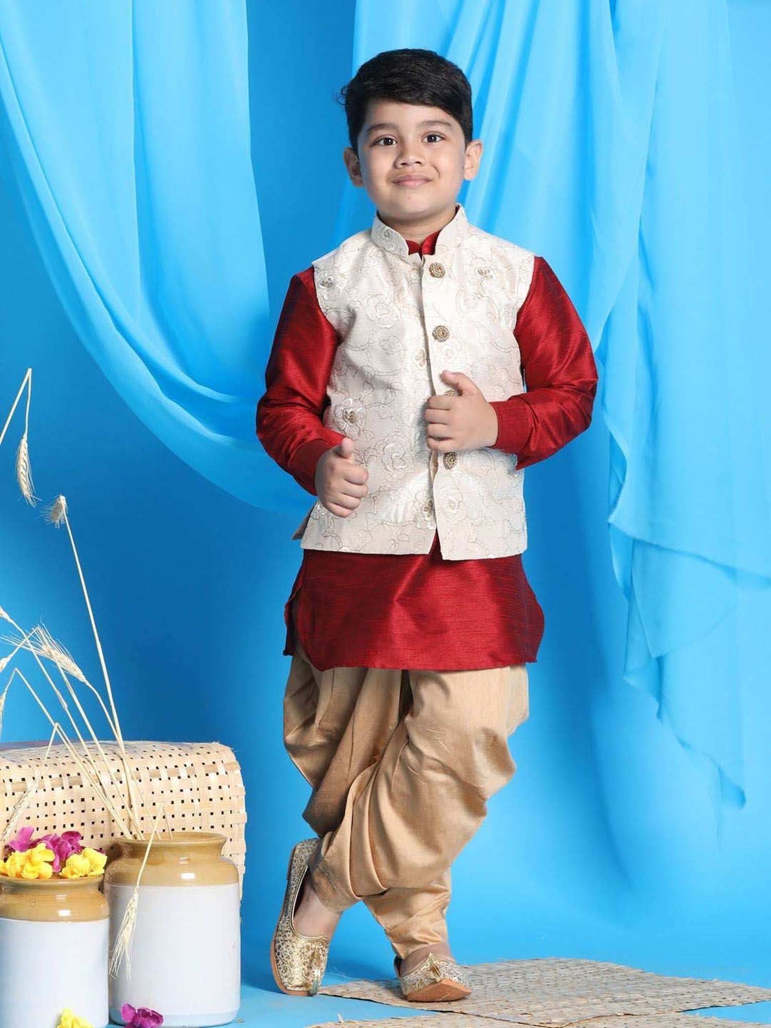 VASTRAMAY Boys Multicolor Embroidery Full Sleeves Kurta Sets