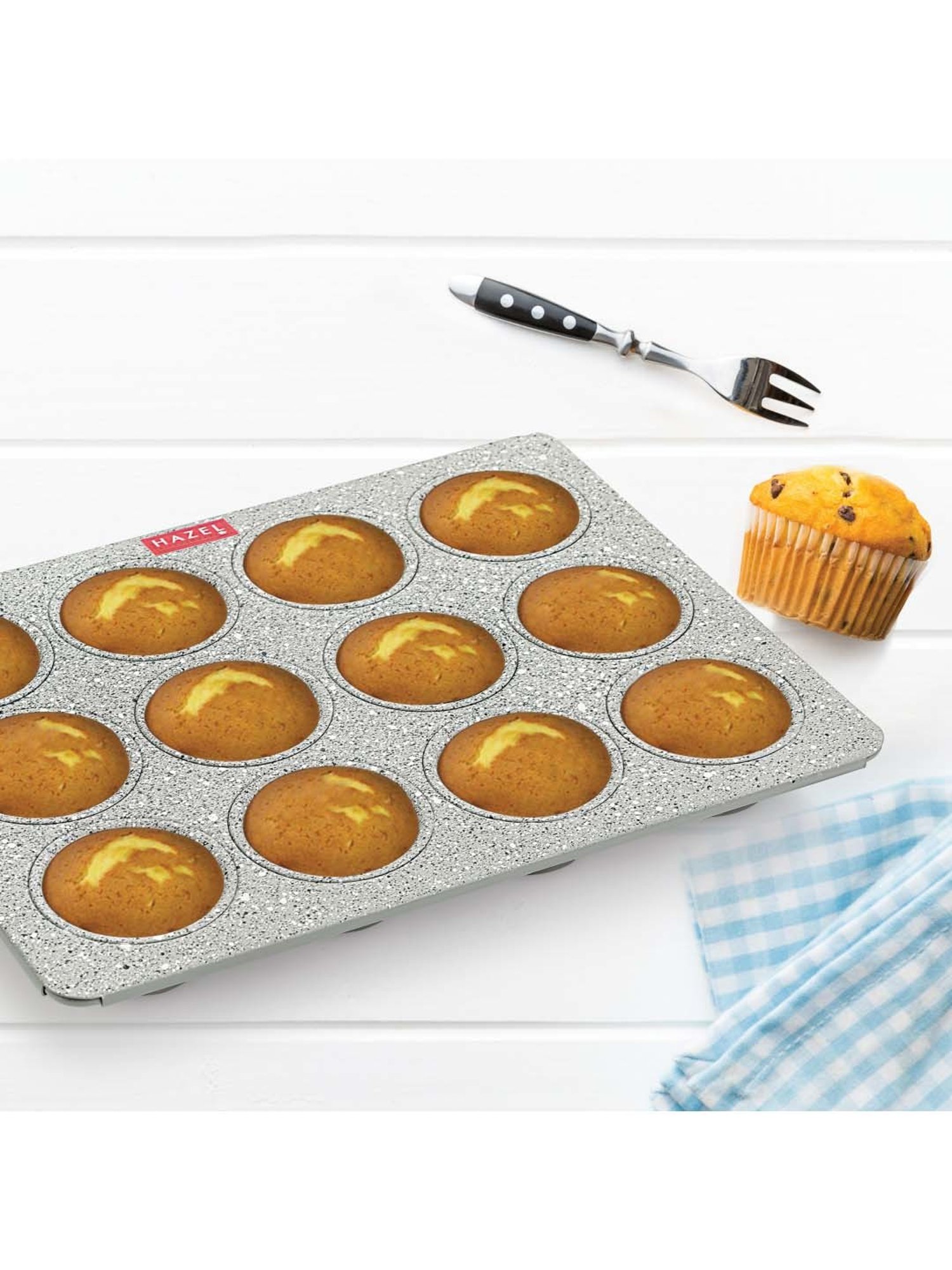 Zoku Multicolor Plastic Shark Ice Pop Mold (0.082 L)