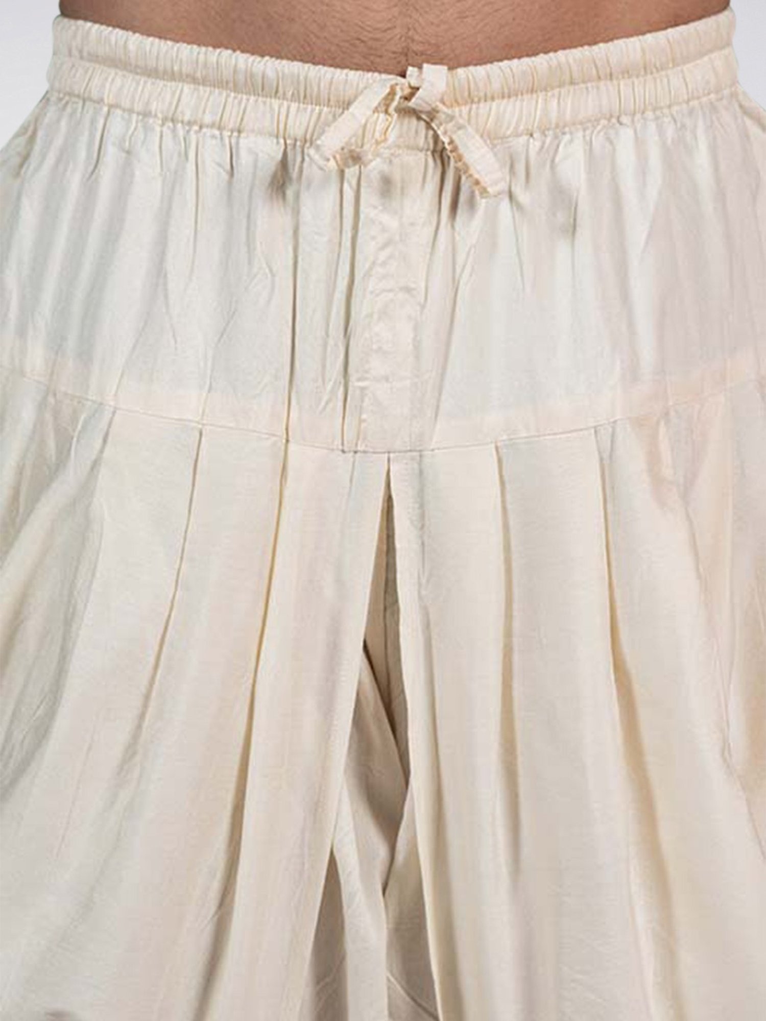 Benstoke Black & Maroon Regular Fit Sherwani Set