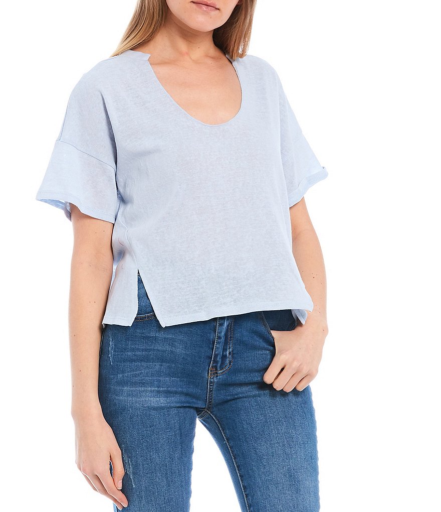 C&V Chelsea & Violet Scoop Neck Short Sleeve Tee