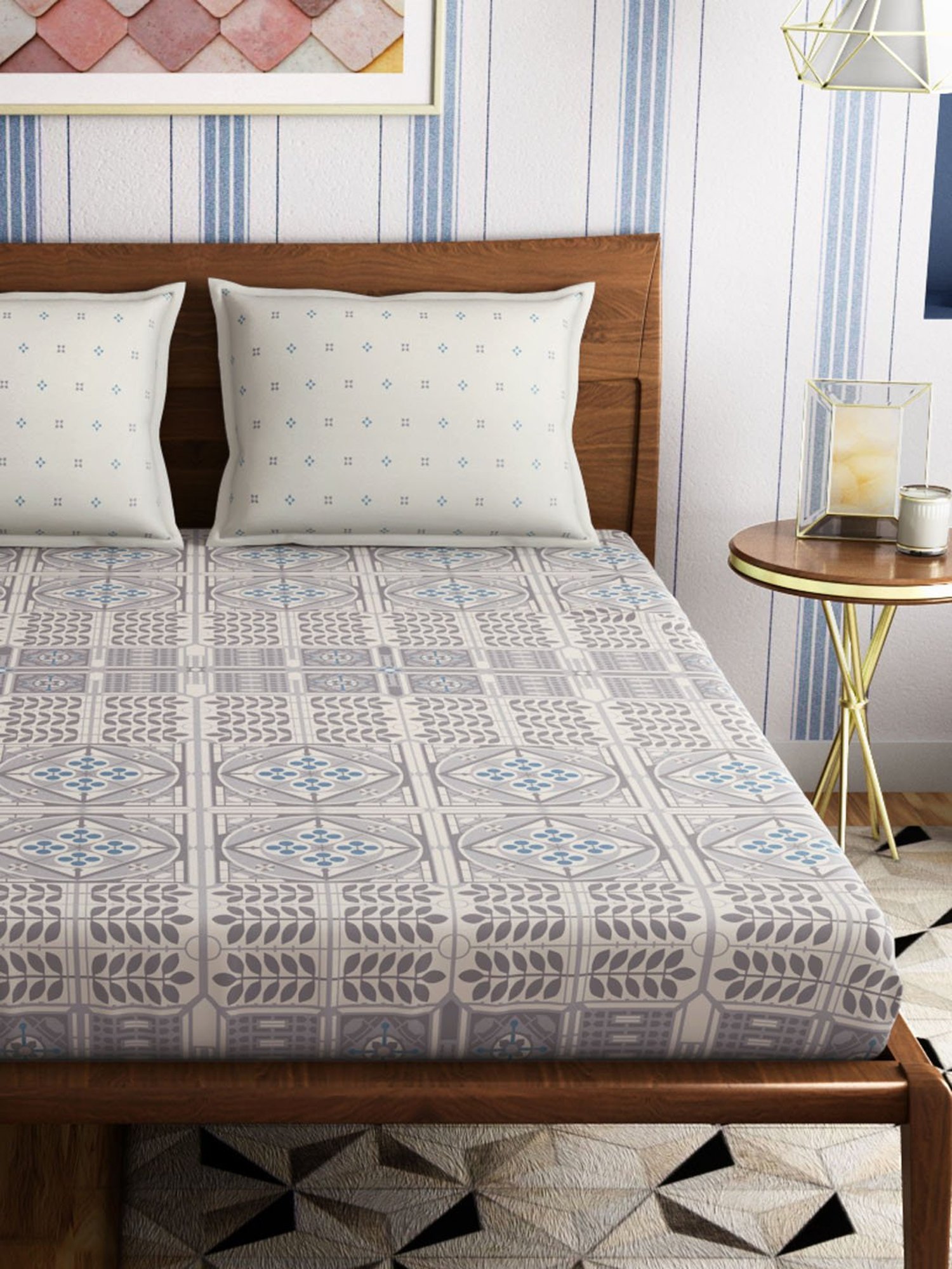 Petal Home Strasbourg Abstract Grey 300 TC Cotton Queen Size Bed Sheet with 2 Pillow Covers