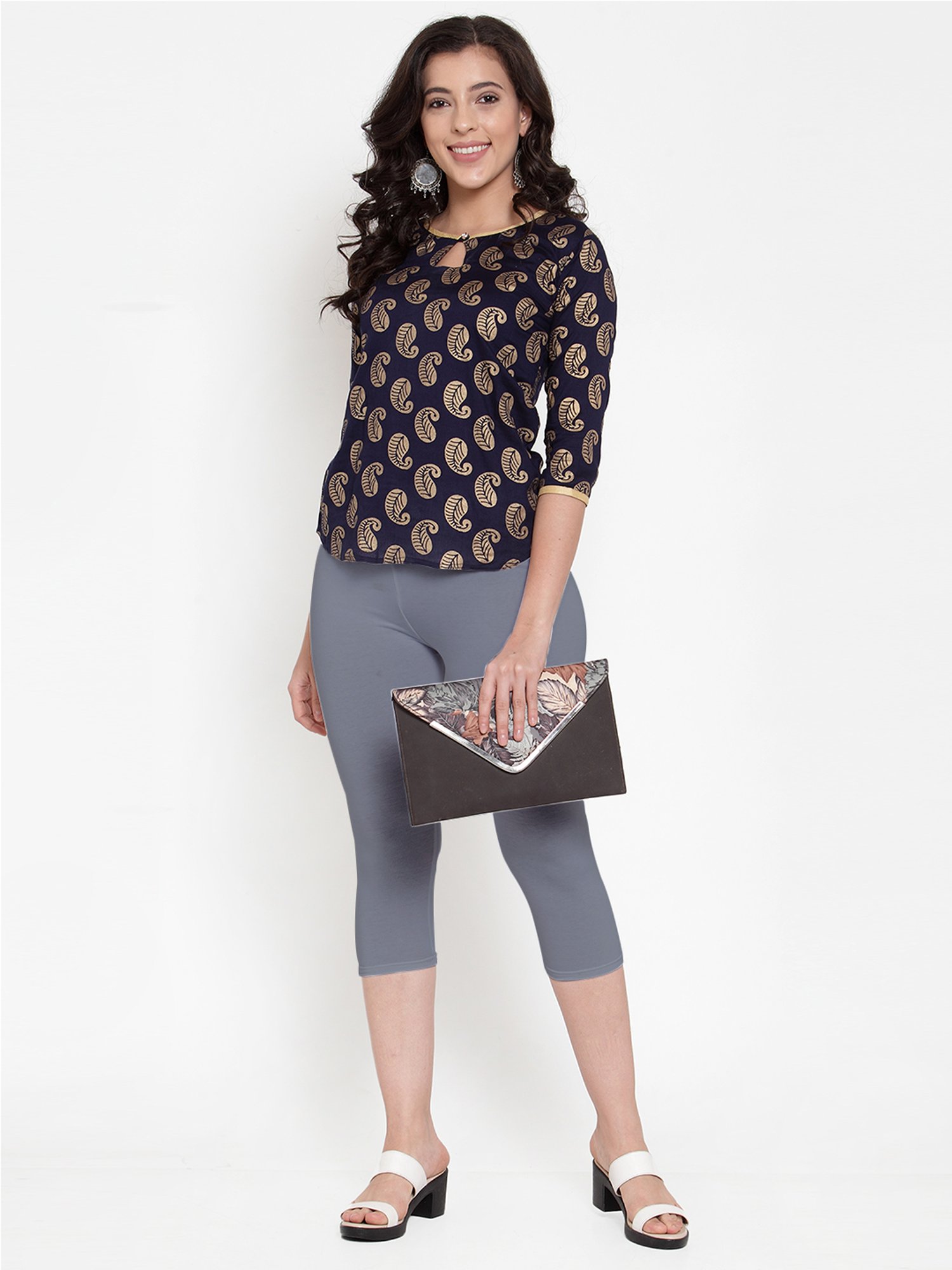 Gracit Grey & Green Mid Rise Capris - Pack Of 2