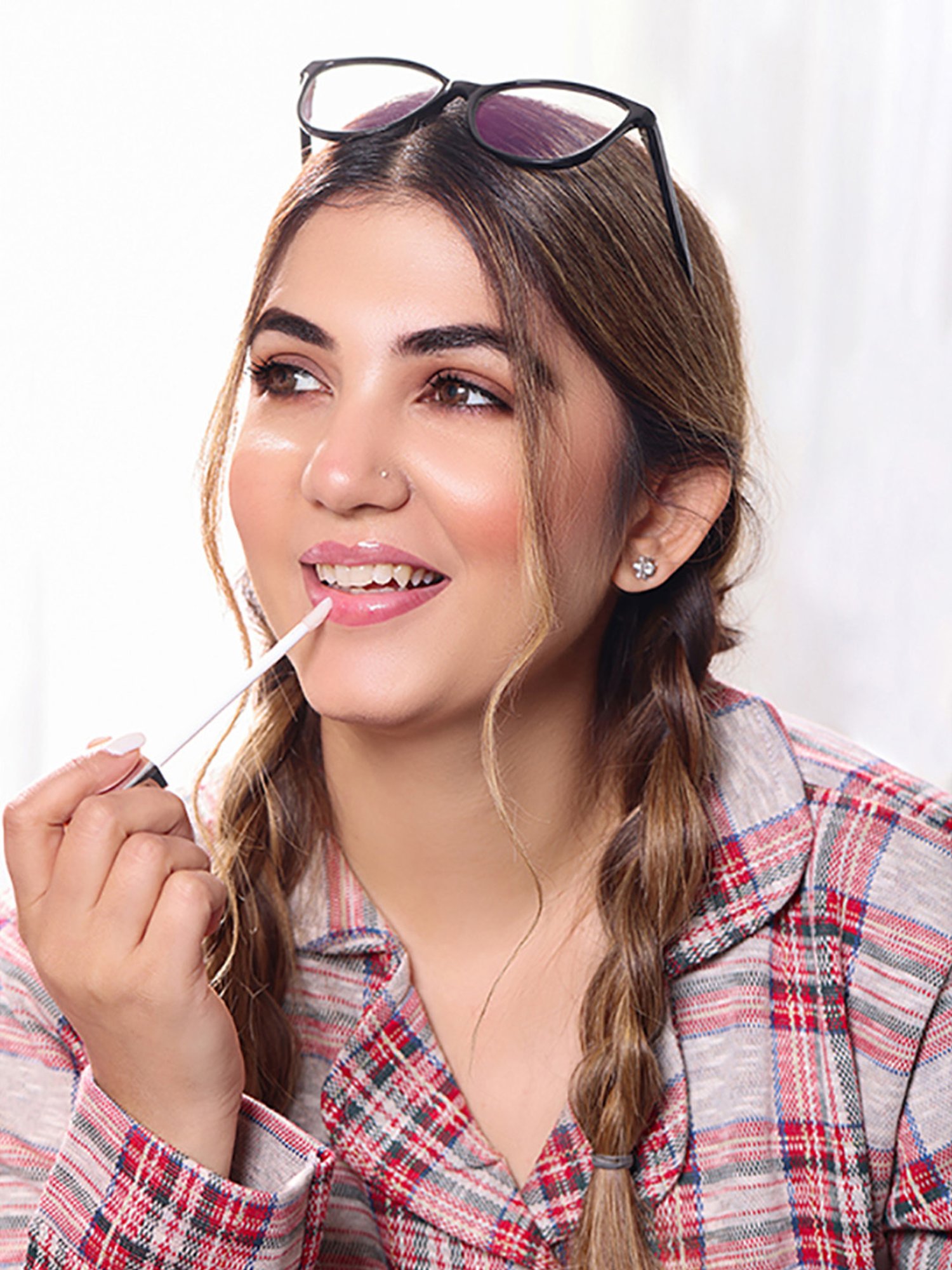 Love Earth Gloss It Up Lip Gloss Midnight Runner - 3 ml