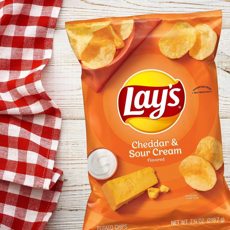Lay's Cheddar & Sour Cream Flavored Potato Chips - 7.75oz