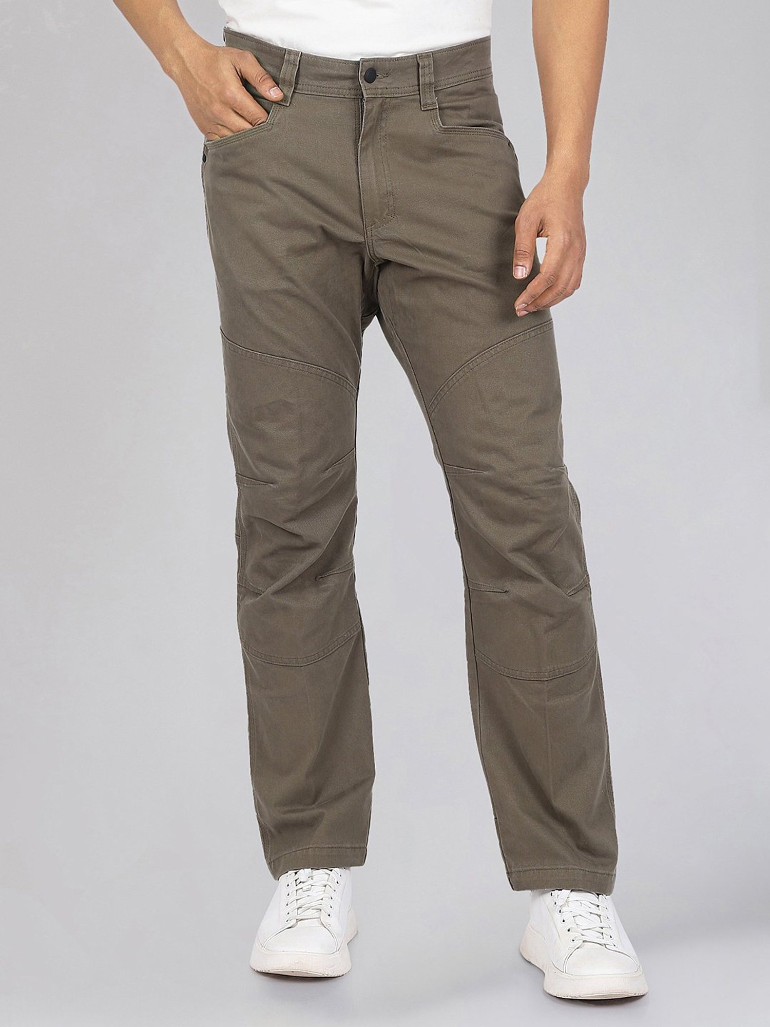 Wrangler Brown Straight Fit Solid Trousers