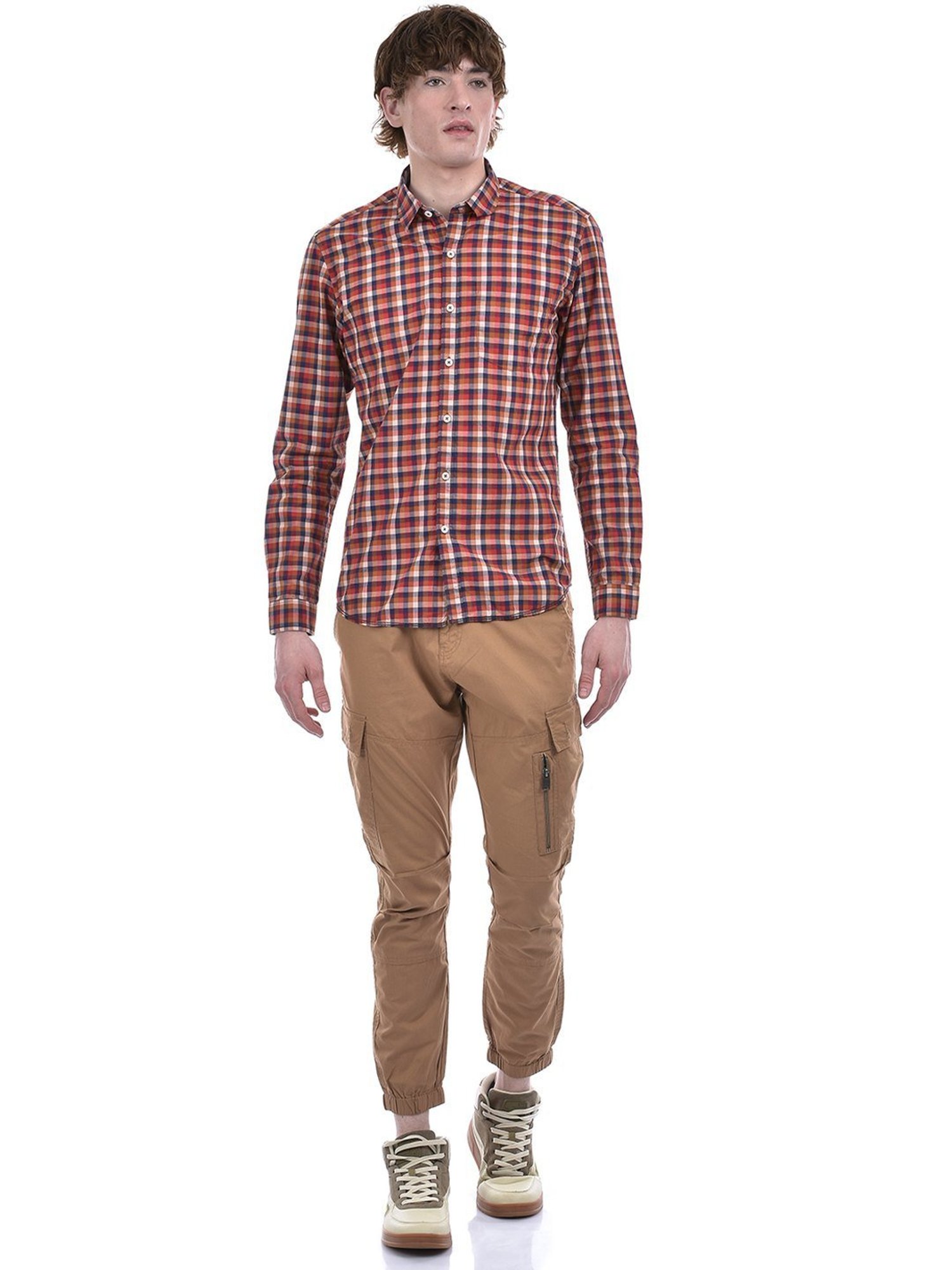 Slowave Beige Regular Fit Flat Front Trousers