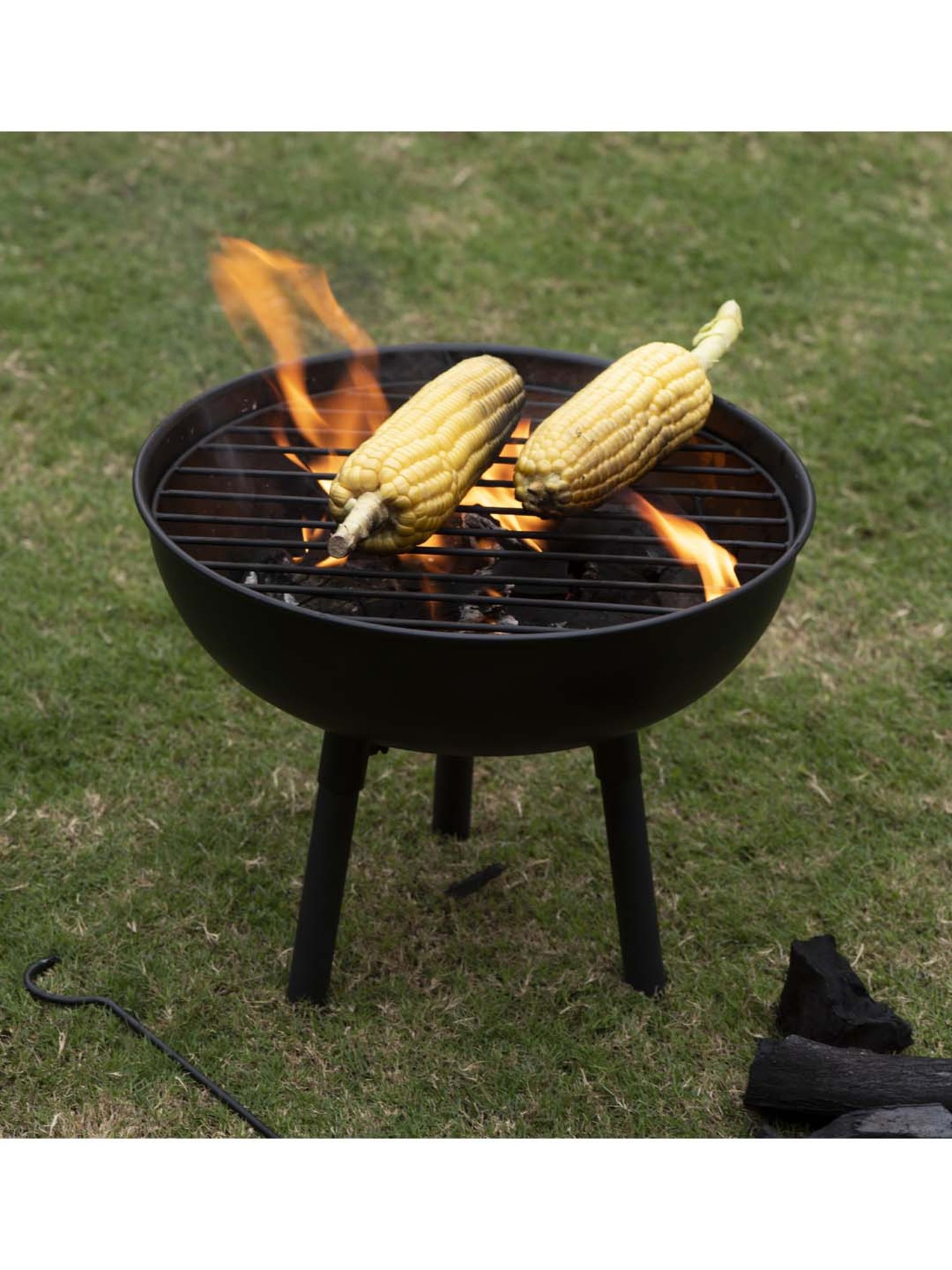 THE DECOR REMEDY Mini Iron Fire Pit or Angeethi