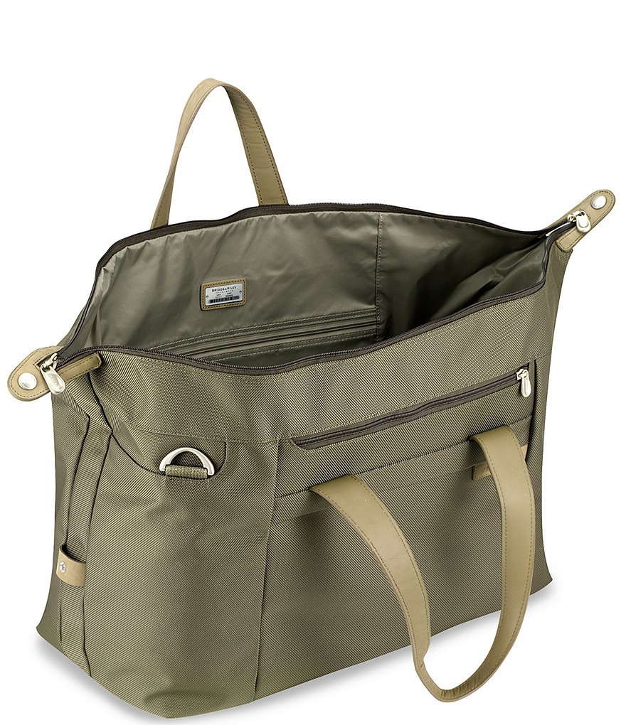 Briggs & Riley Baseline Large Weekender Bag
