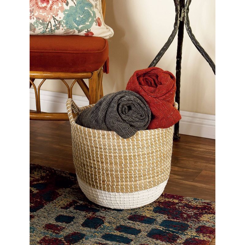 CosmoLiving by Cosmopolitan Set of 3 Contemporary Dried Plant Material Storage Baskets Brown