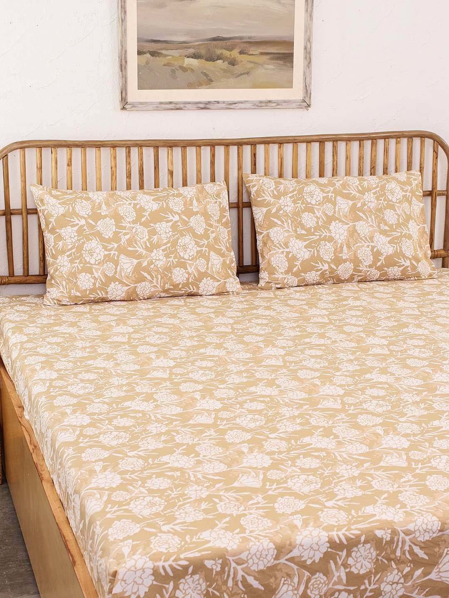 House This Genda Phool Beige 150 TC Cotton Fitted Bedsheet with 2 Pillow Covers