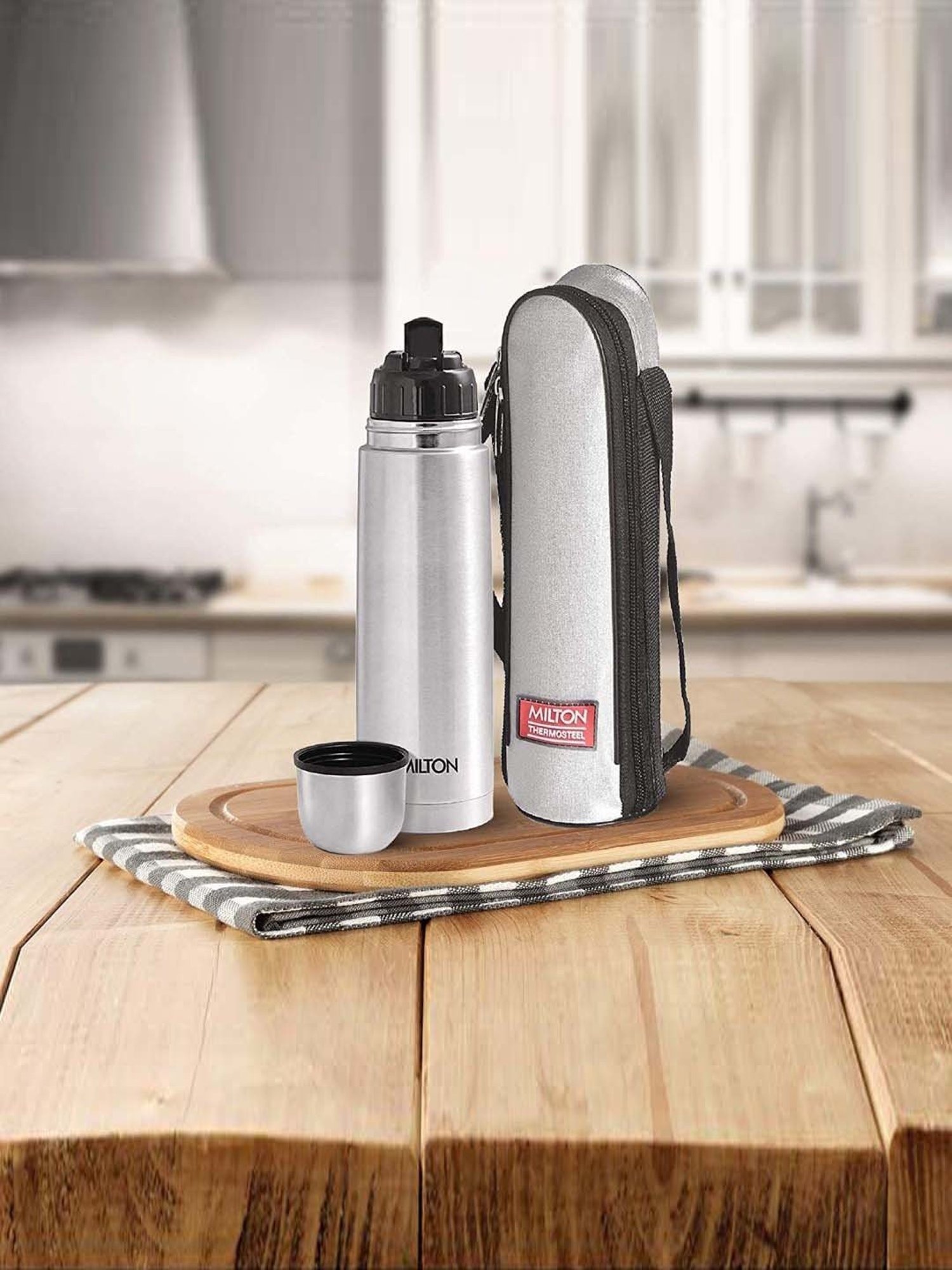 Milton Silver Stainless Steel Vacuum Flasks Thermosteel (1 L)