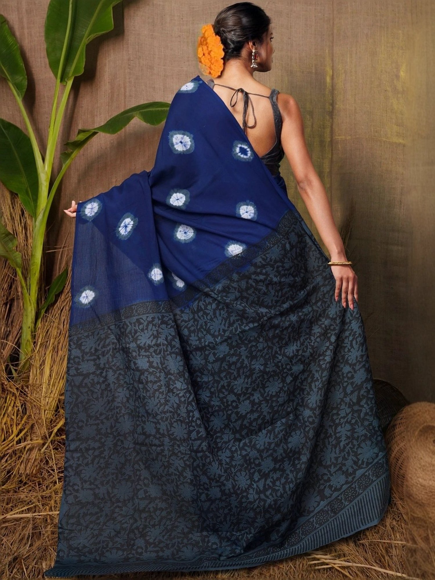 Unnati Silks Blue Cotton Bandhani Print Saree With Unstitched Blouse