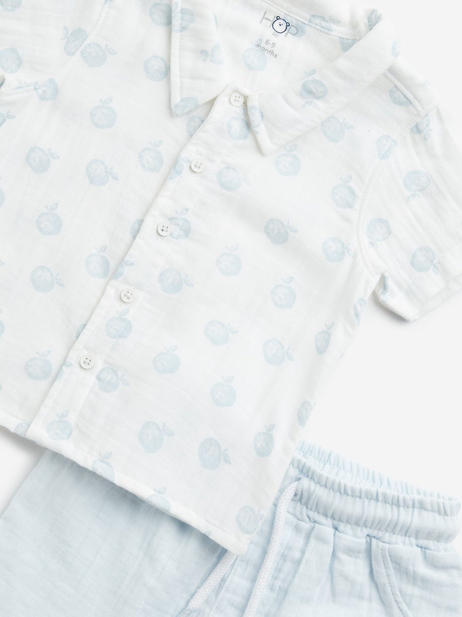 VASTRAMAY Girls Green Printed Clothing Sets