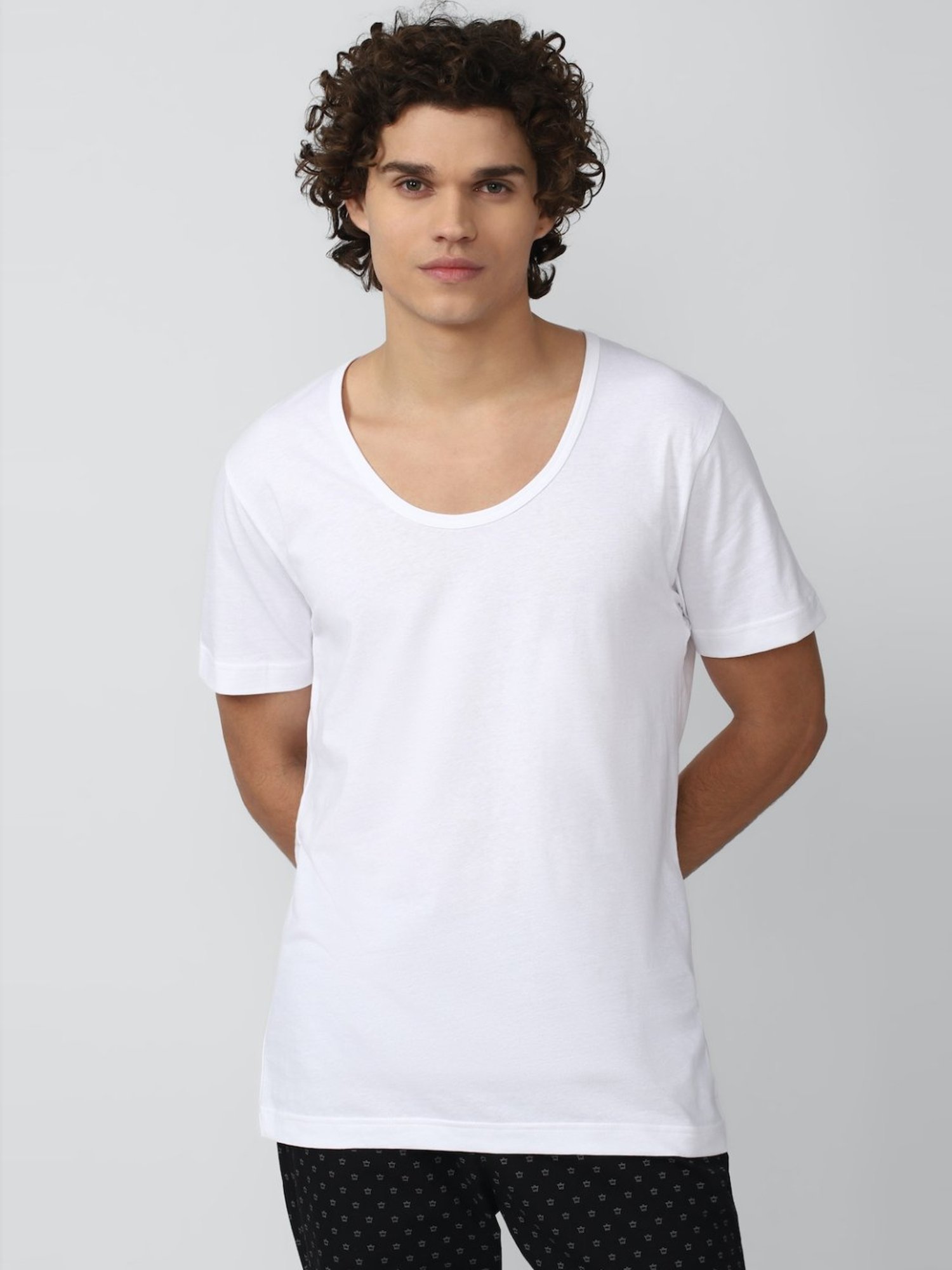 Peter England White Cotton Regular Fit Vest