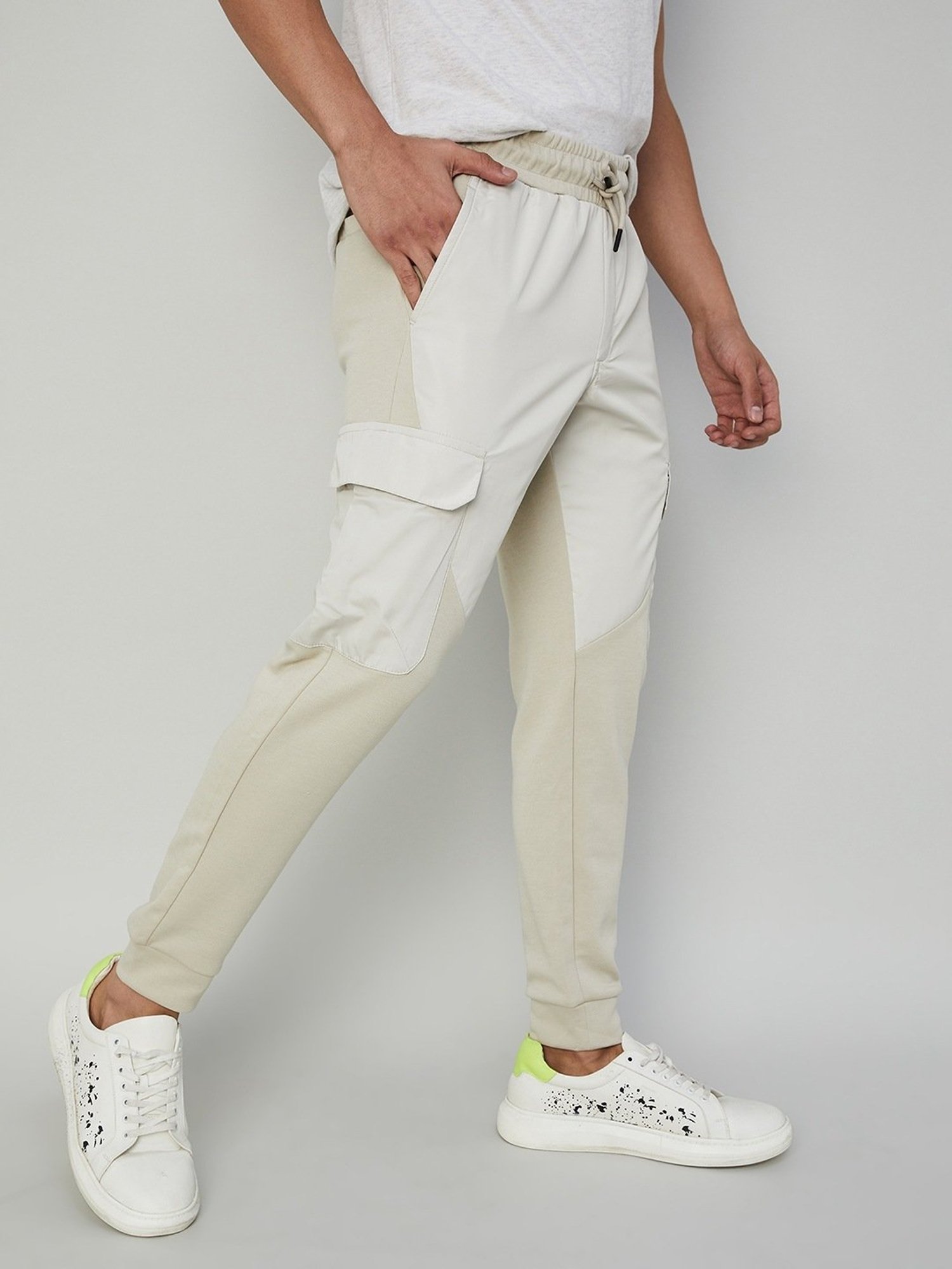 Bossini Beige Cotton Regular Fit Printed Joggers