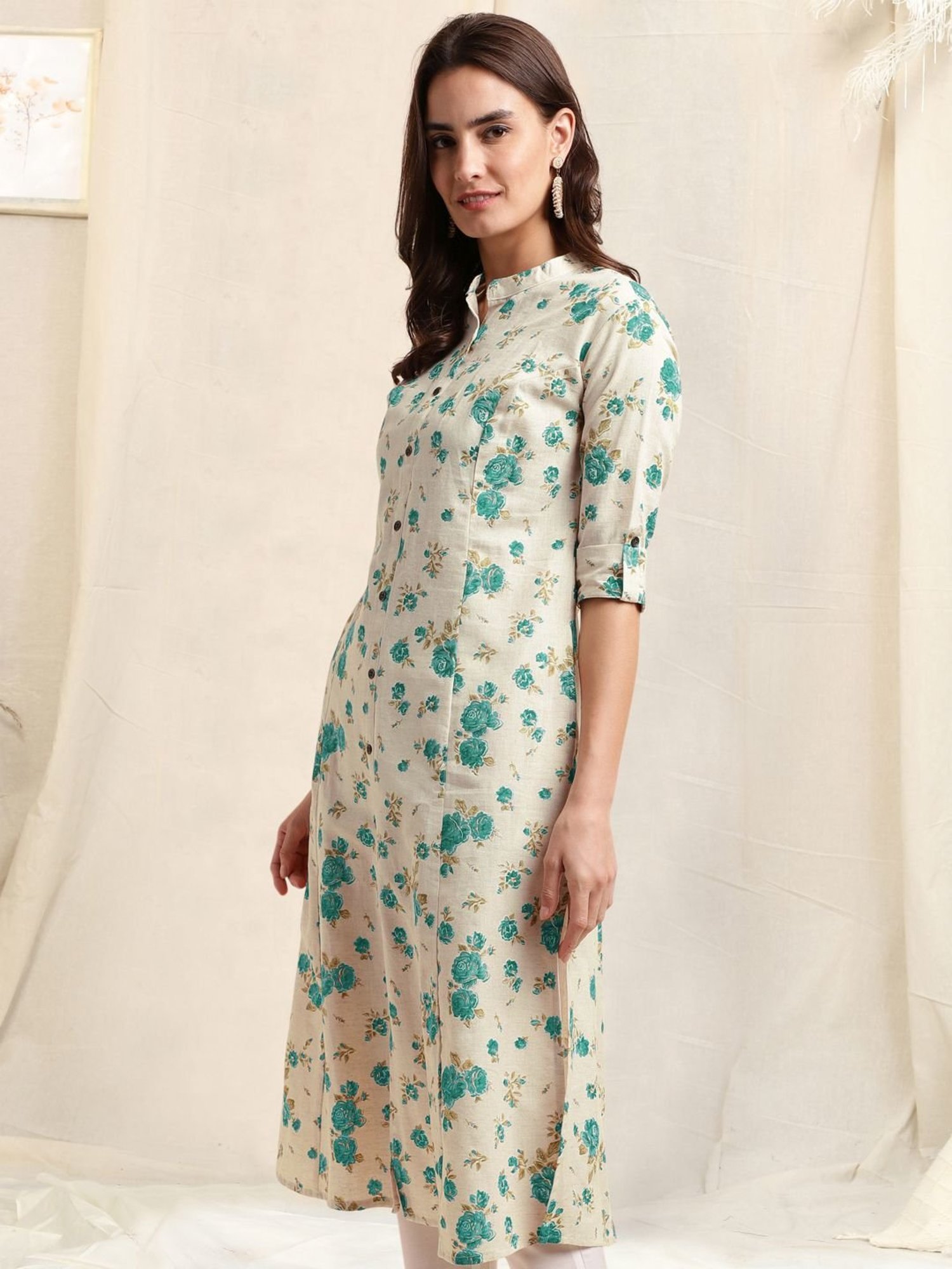 MIRCHI FASHION Beige Cotton Floral Print Straight Kurta