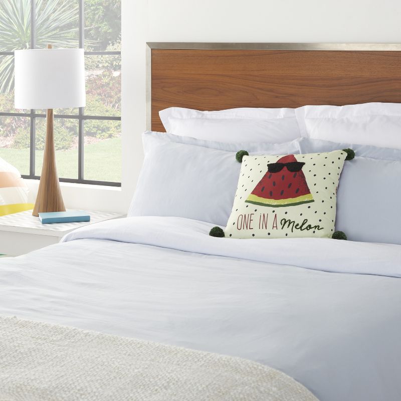 Mina Victory PLUSH CR915 Multicolor 16"X16"