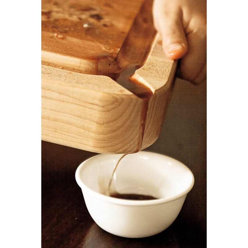 John Boos Maple Wood Reversible 24 x 18 x 2.25 inches Cutting Board with Juice Groove, Curved Edges and Pouring Spout, Brown