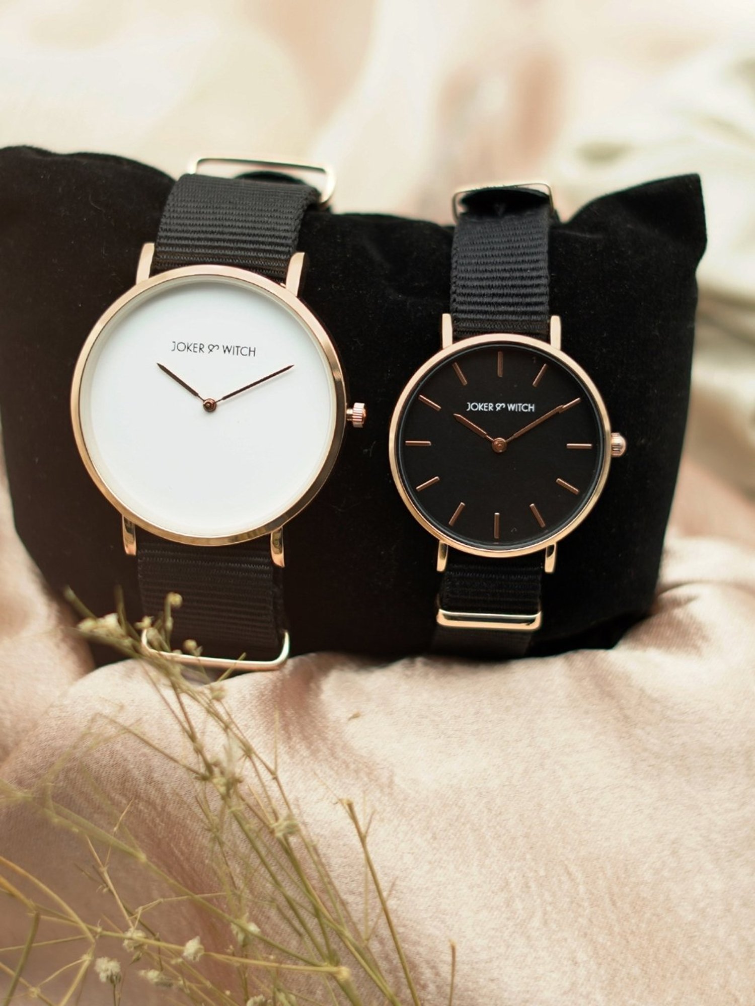 Joker & WItch JWCW89 Analog Couple Watch