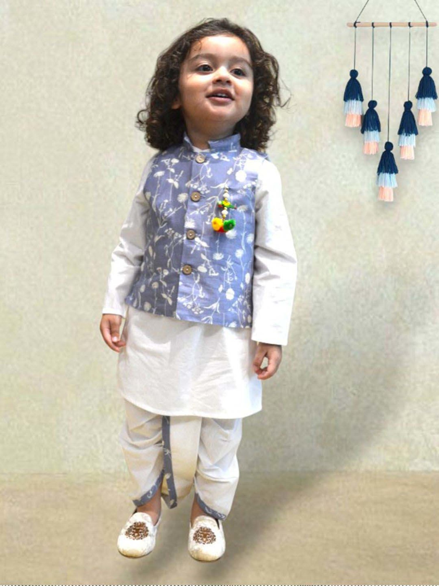 A.T.U.N. Boys Ivory & Blue Cotton Printed Full Sleeves Kurta Set