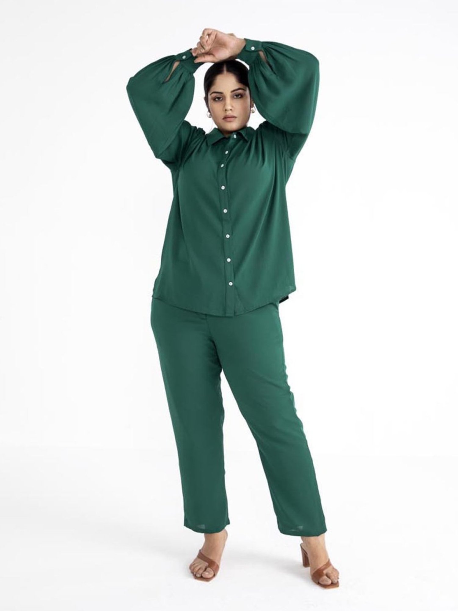 Qua Emerald Green Monotone Fluid Coord Set