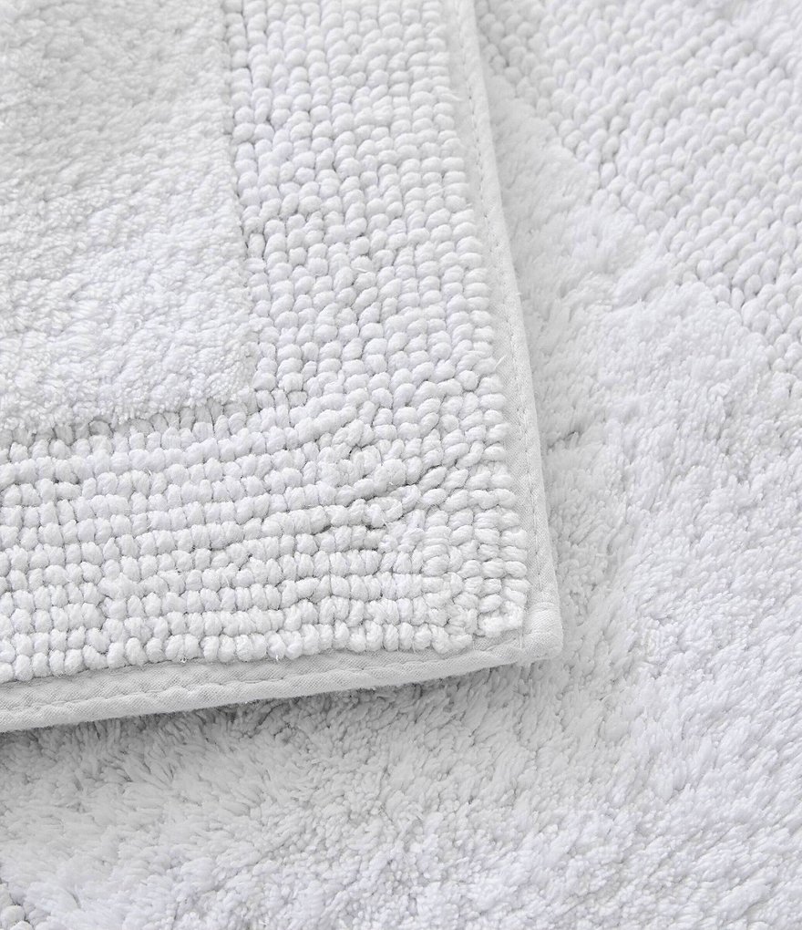 Tommy Bahama Long Branch Reversible Bath Rug