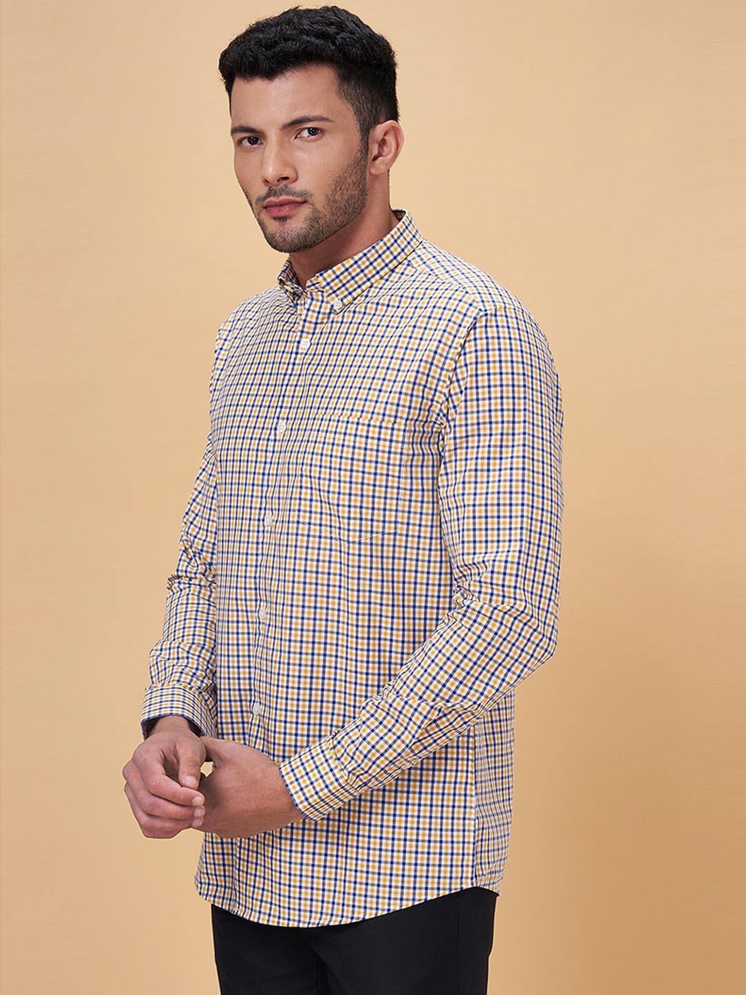 Peregrine by Pantaloons Yellow Cotton Slim Fit Checks Shirt