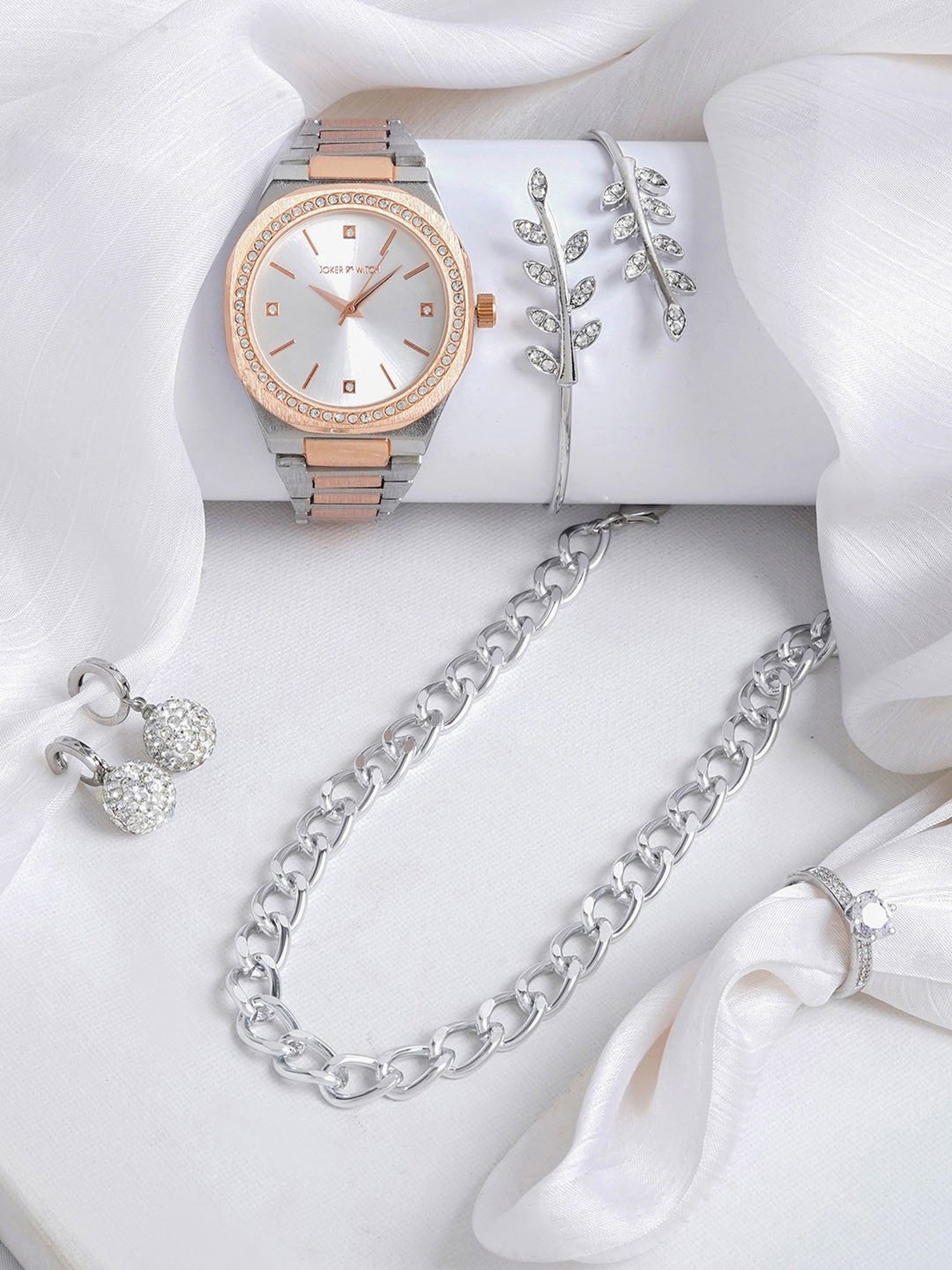 Joker & WItch JWBS294 Analog Watch with Bracelet Gift Set for Women