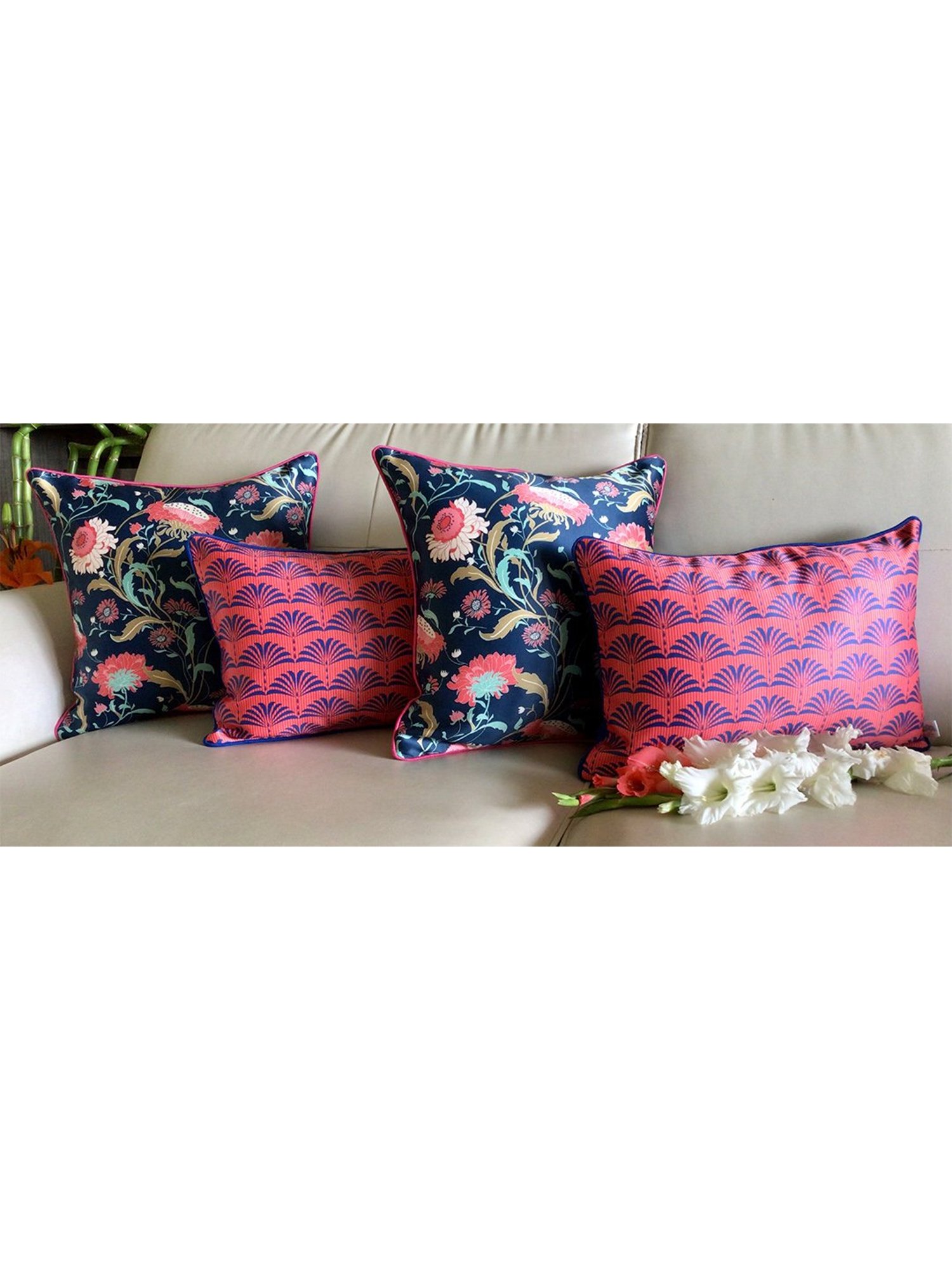 TARA Sparkling Homes Hawaiian Paradise Blue Polycotton Printed Cushion Cover