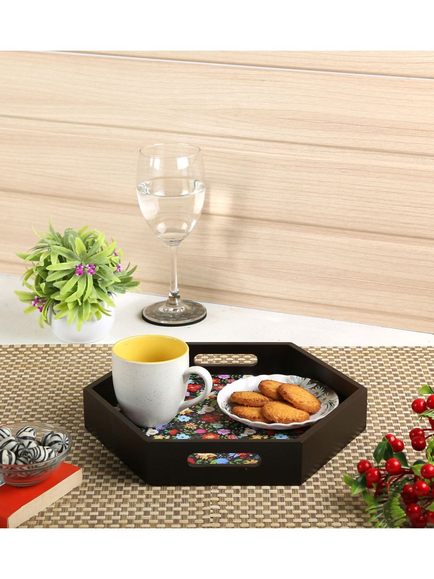 Karo Tapi Printed Multicolor Wood Small Tray