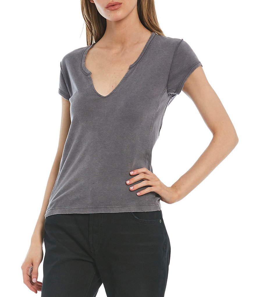 BB Dakota by Steve Madden Up to Here Puff Elbow Sleeve Mock Neck Smocked Top