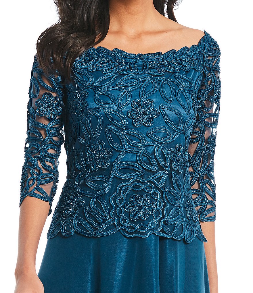 Soulmates Embroidered Lace 3/4 Sleeve Boat Neck Gown