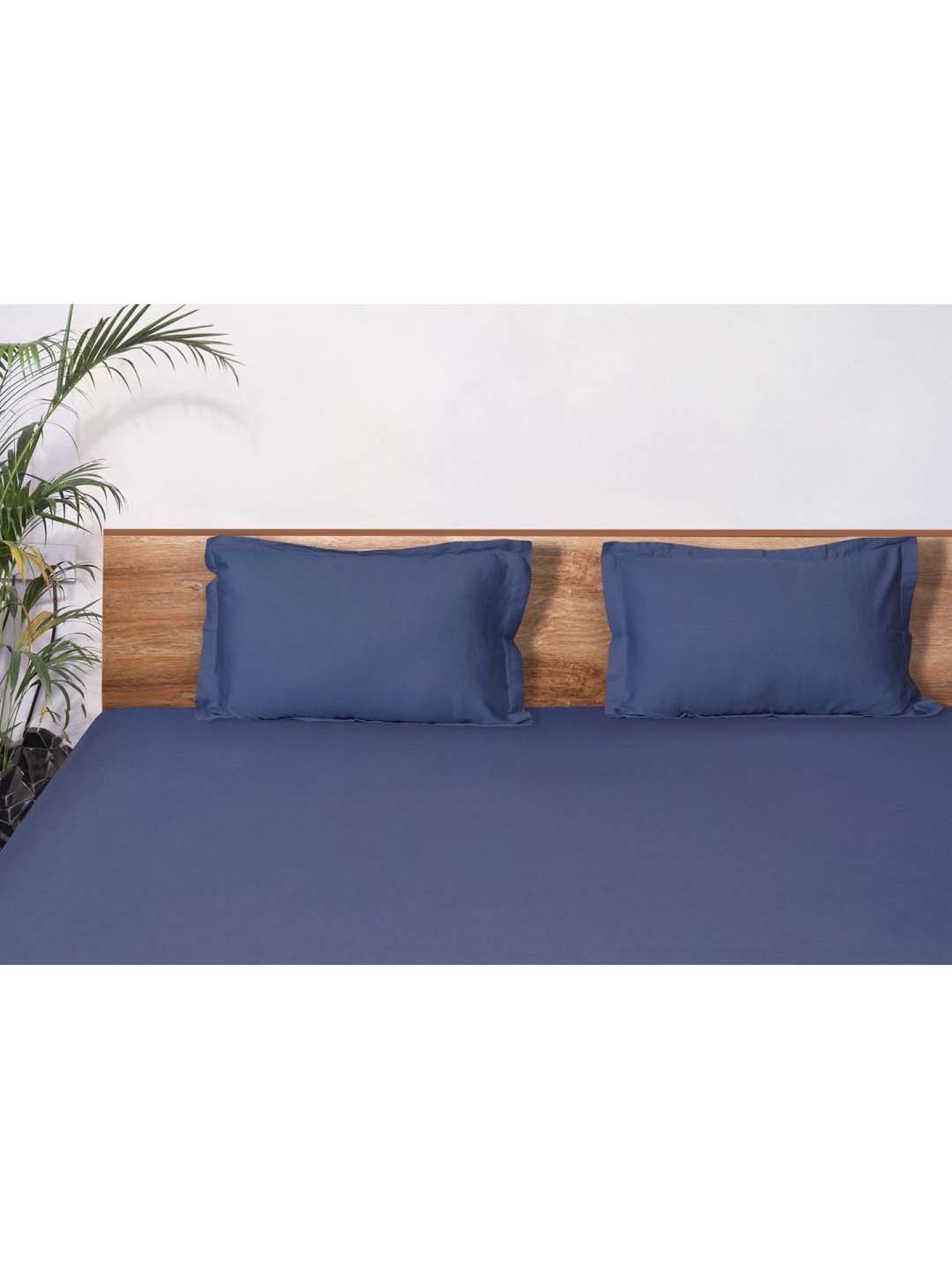 Mark Home Classic Navy Cotton 210 TC King Bedsheet with 2 Pillow Covers