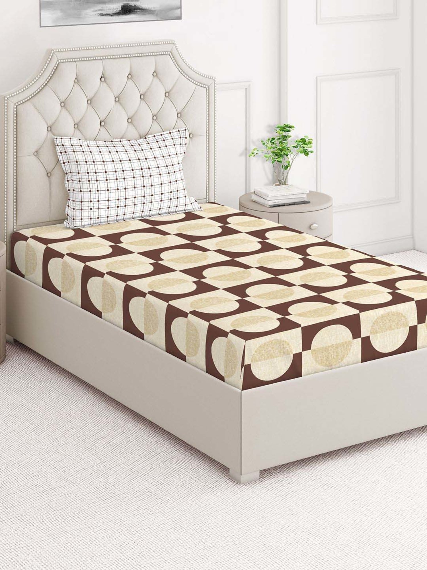 Layers Illuminating Homes Brown Cotton 150 TC Single Size Bed Sheet with Pillow Cover