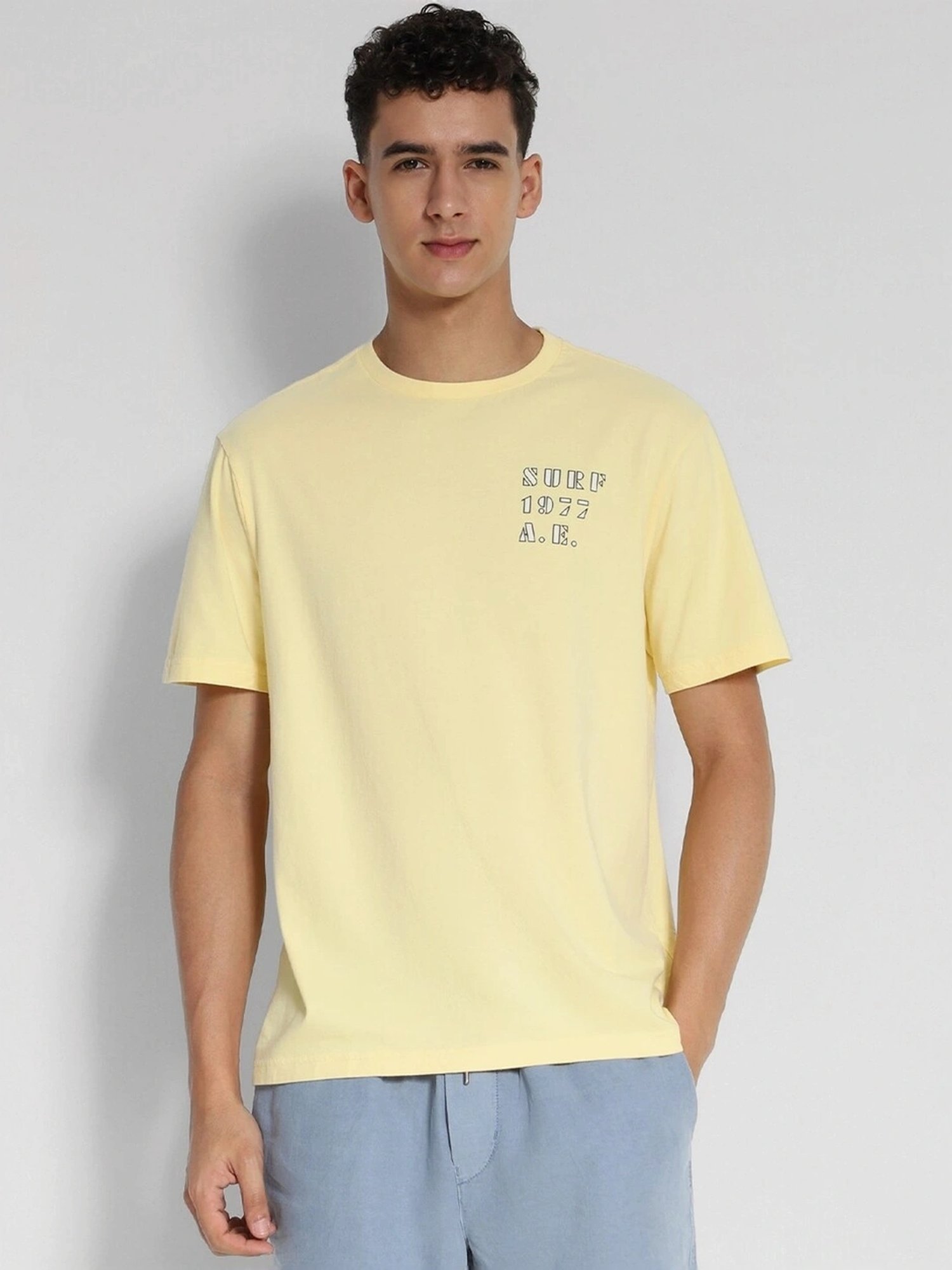 American Eagle Yellow Cotton Regular Fit Printed T-Shirt