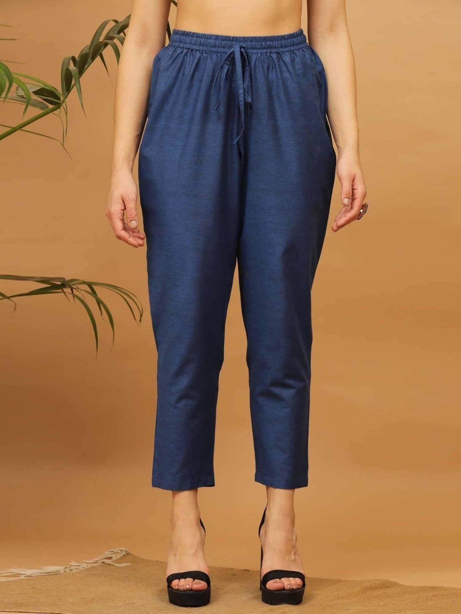 Kaanchie Nanggia Blue Solid Cotton Pants