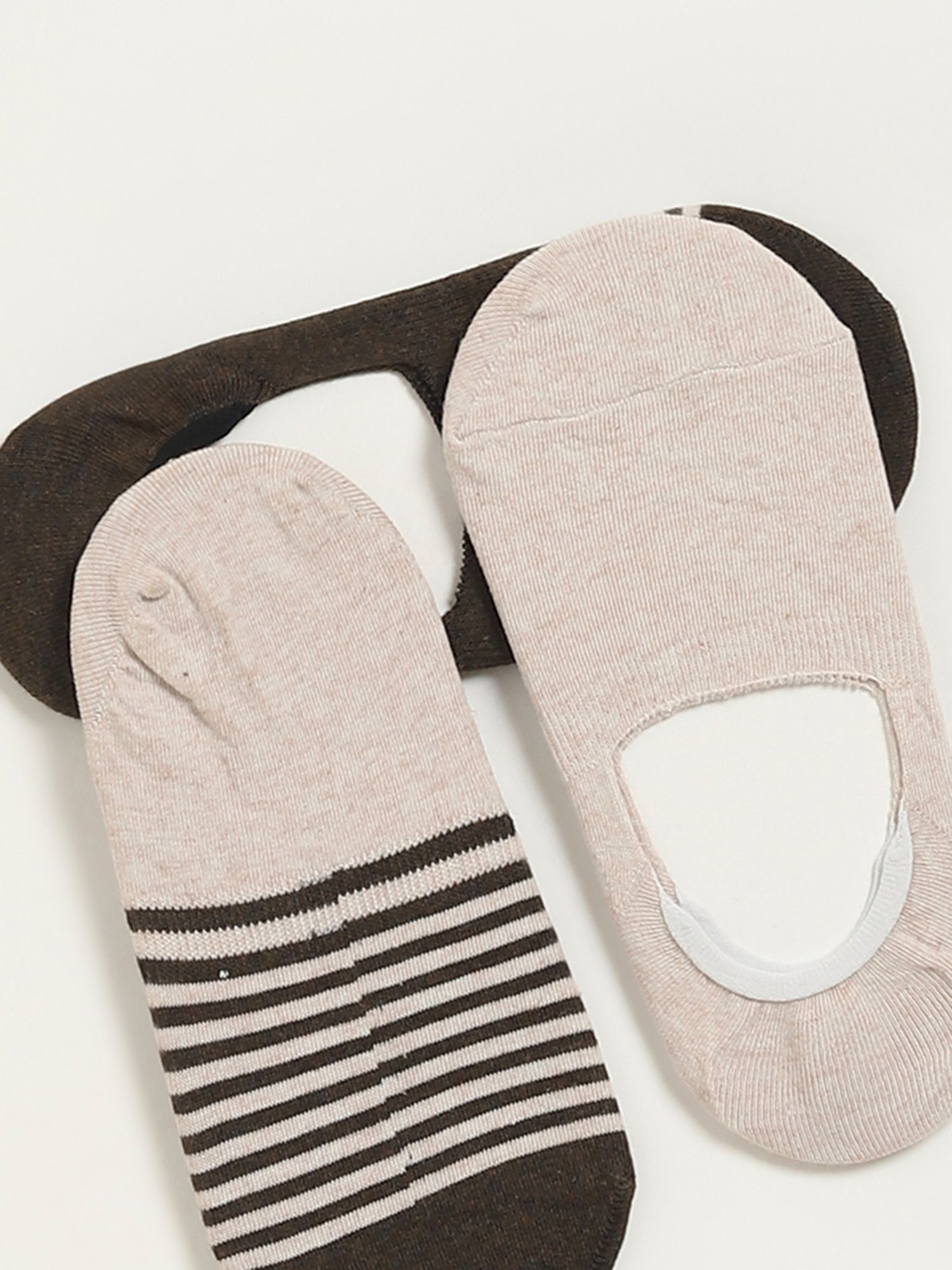 WES Lounge by Westside Brown Printed Invisible Socks - Pack of 3