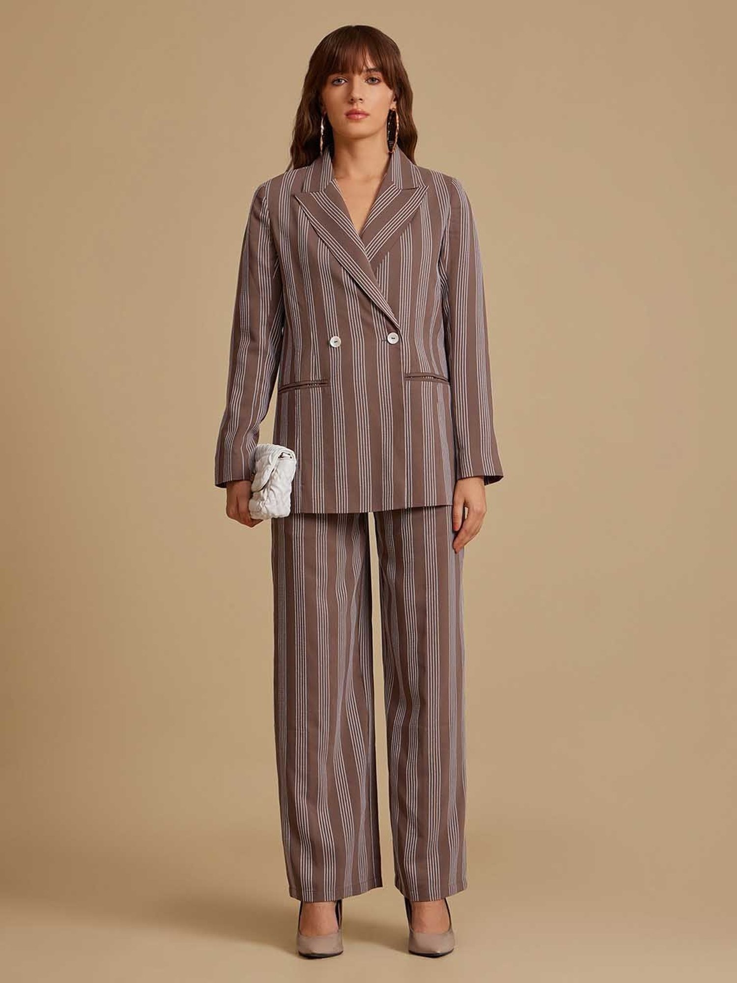 Crozo By Cantabil Black Checks Regular Fit Mid Rise Trousers