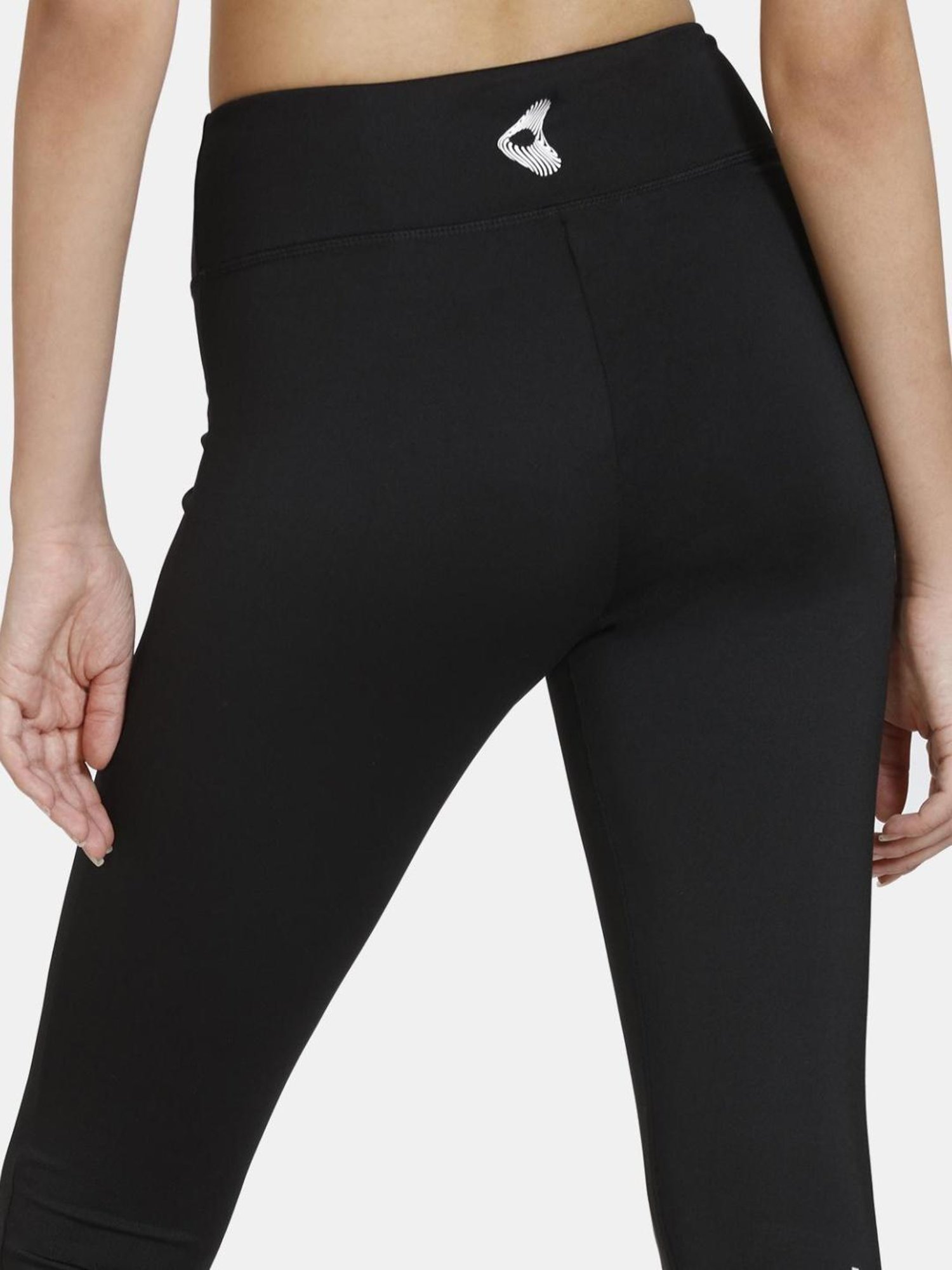 Zelocity by Zivame Black Skinny Fit Capris