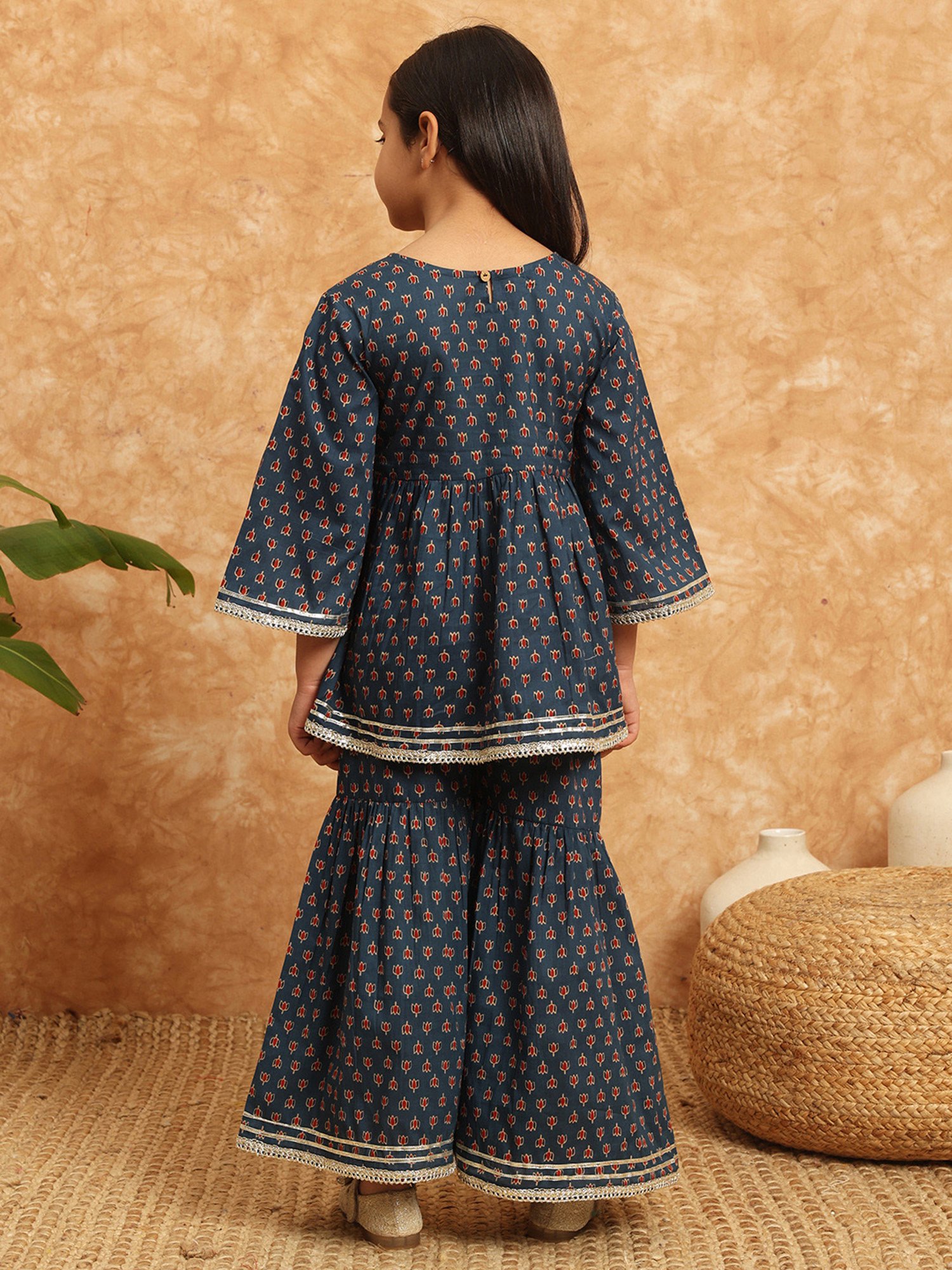 READIPRINT FASHIONS Kids Blue Printed Kurti with Gharara