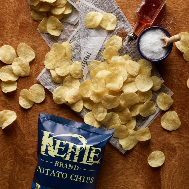 Kettle Café Sea Salt & Vinegar Potato Chips - 2oz