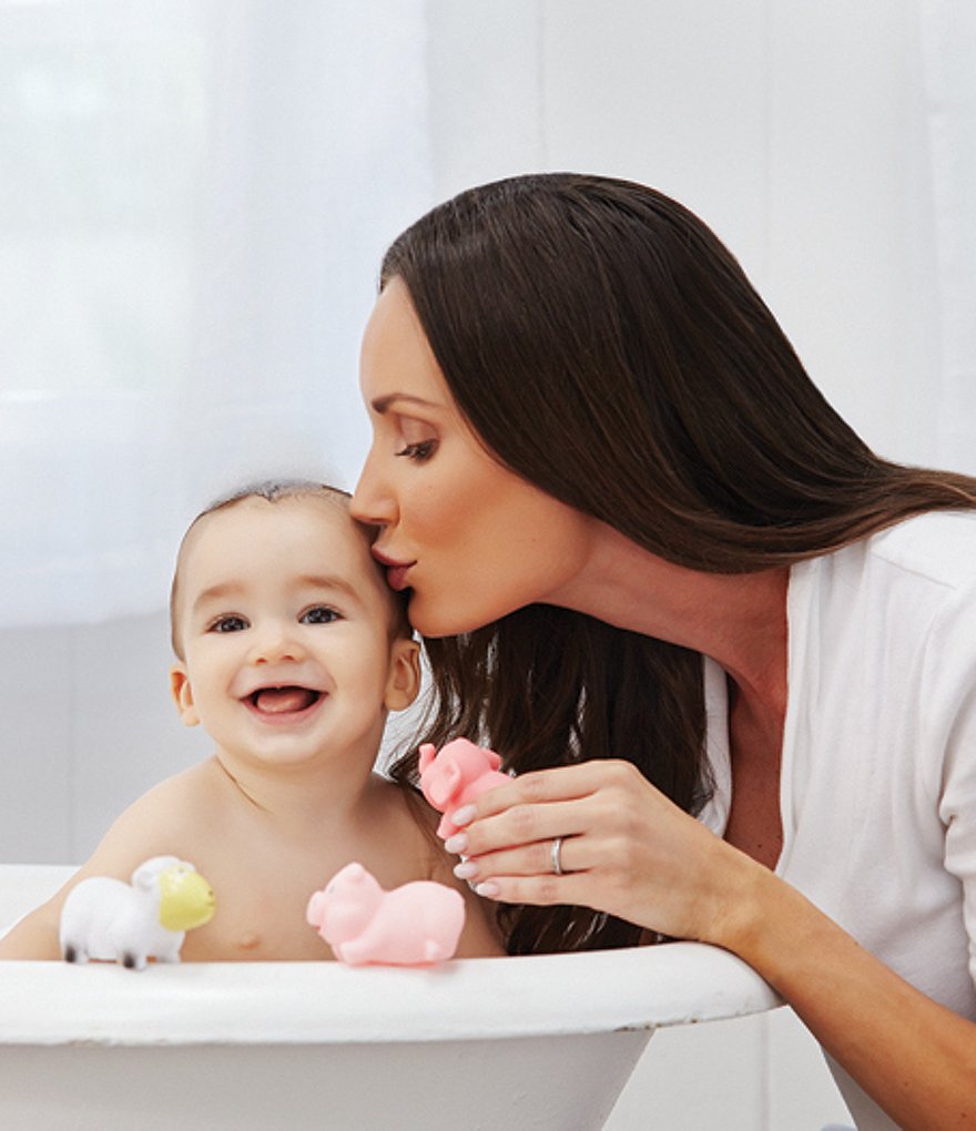 Elegant Baby 8-Piece #double;Animal Party#double; Bathtub Squirties