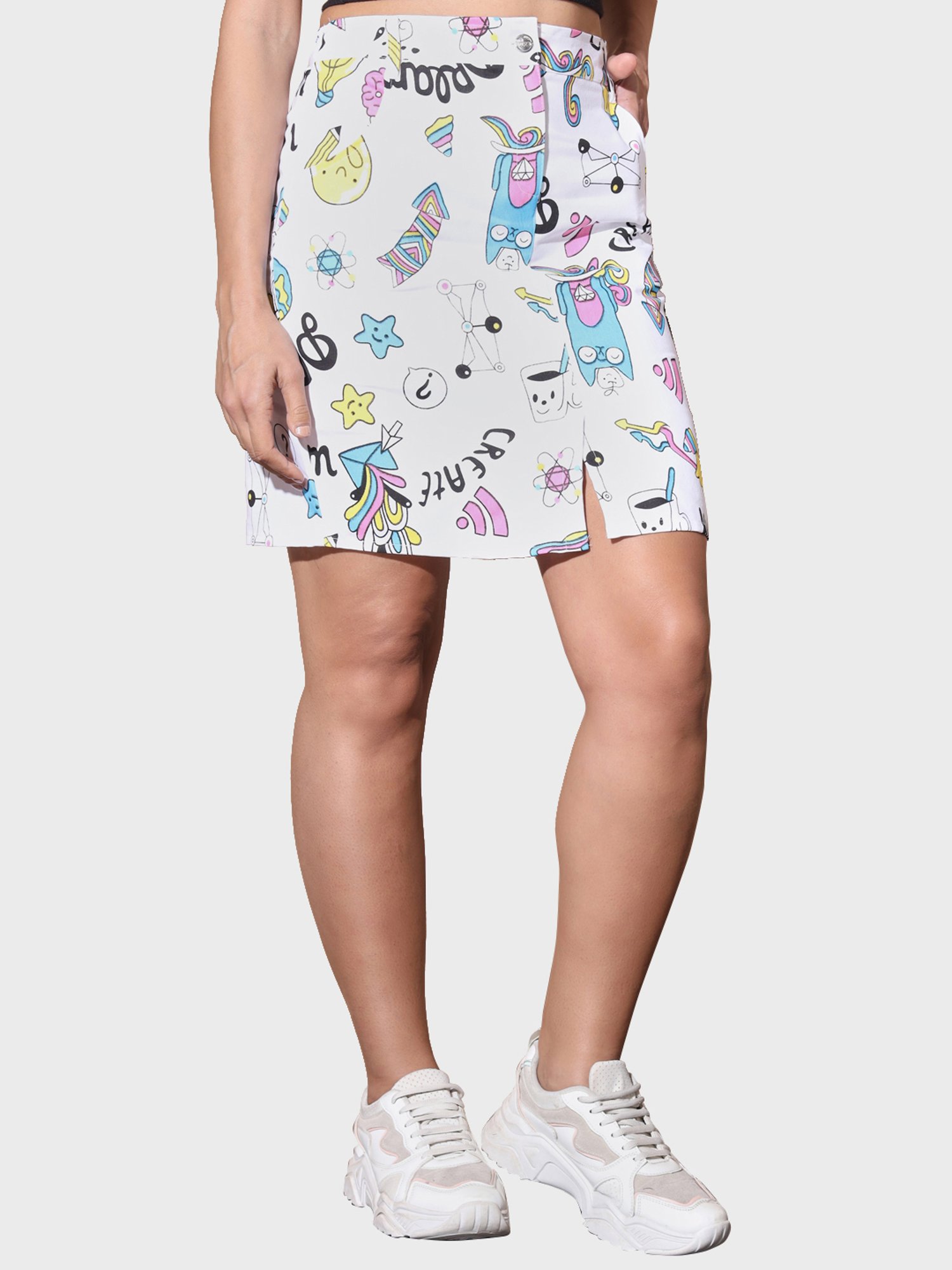 BUYNEWTREND White Printed Pencil Skirt