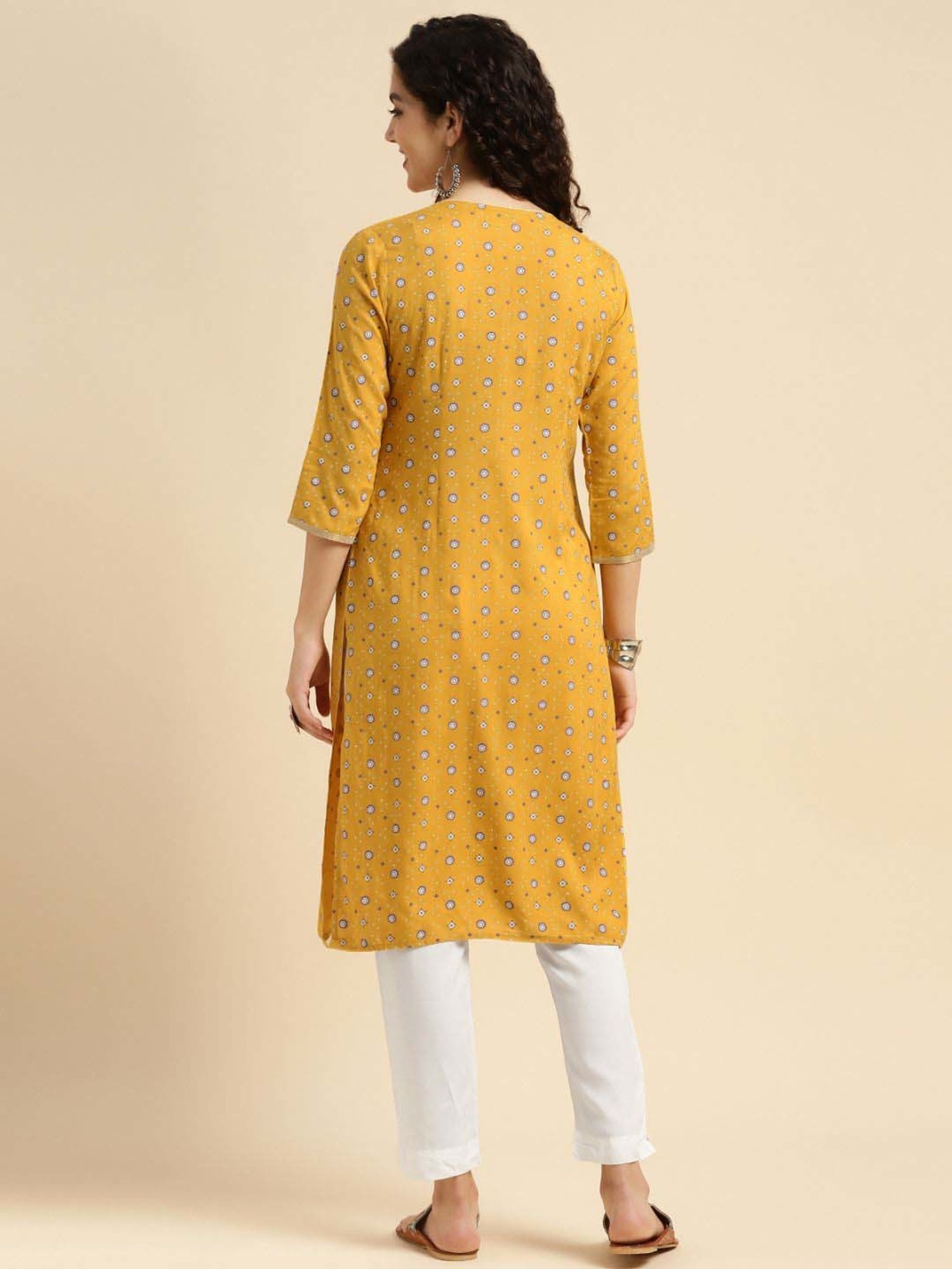 Rangita Yellow & White Printed Kurta Pant Set