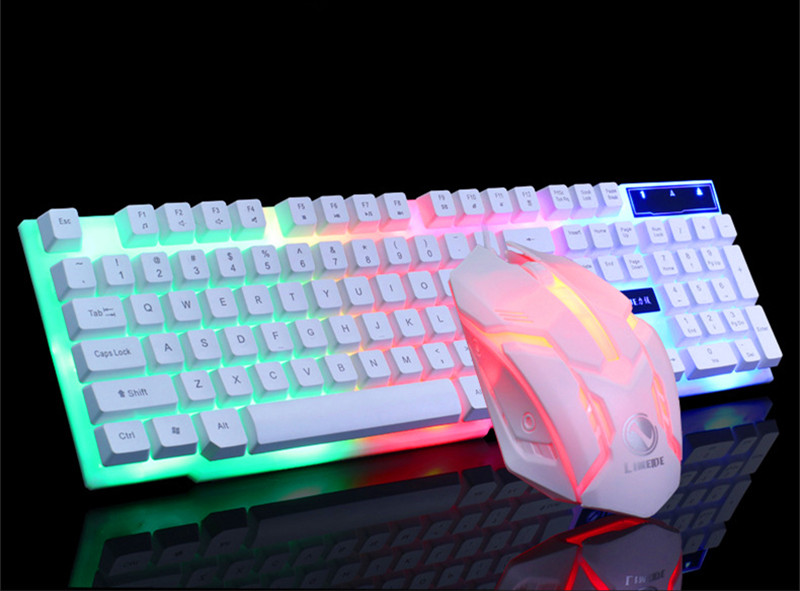 Game keyboard set new USB Keyboard USB mouse Internet bar luminous game set colorful backlight